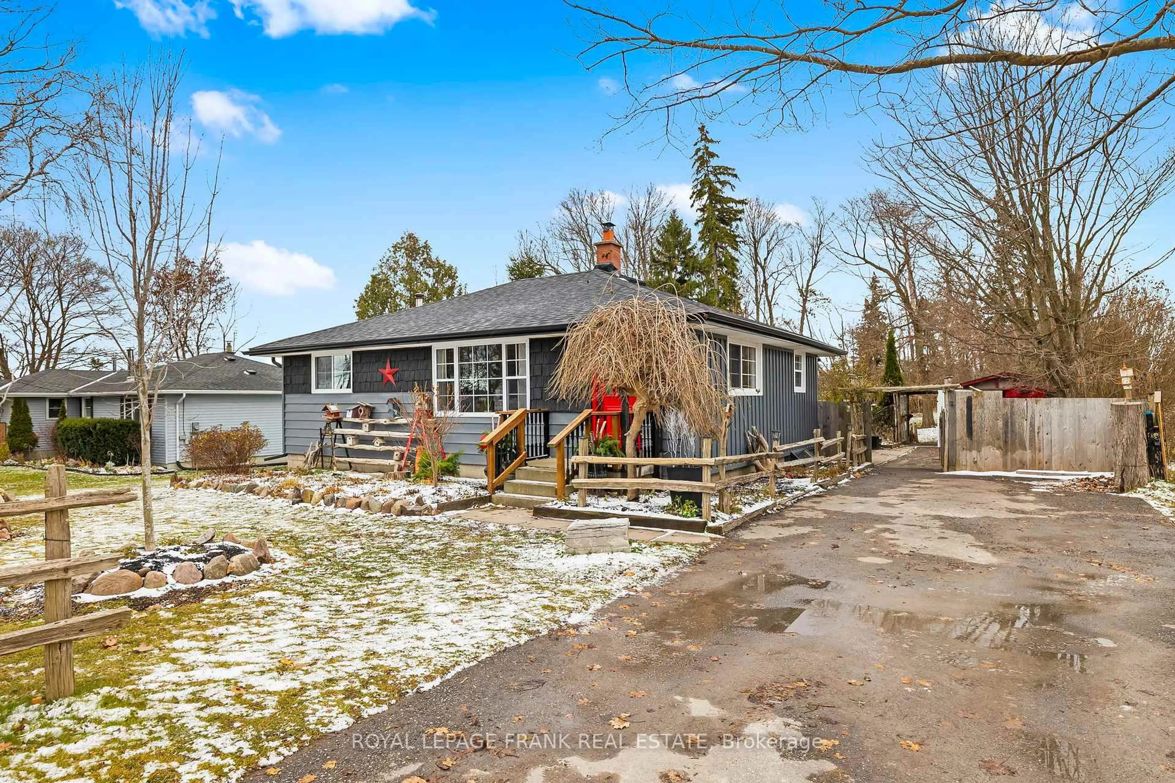 Unknown for 1704 King St, Scugog Ontario L9L 1B3