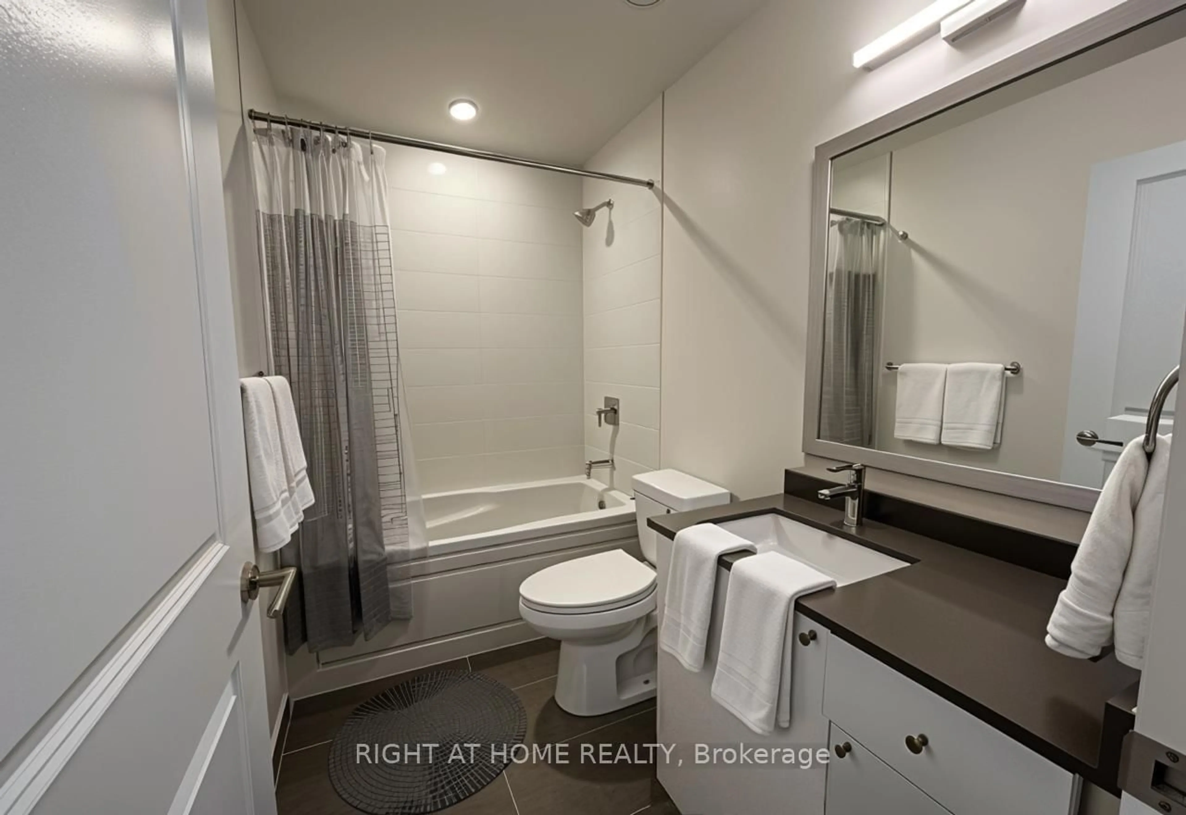 Standard bathroom, unknown for 3270 Sheppard Ave #1121, Toronto Ontario M1T 3K3