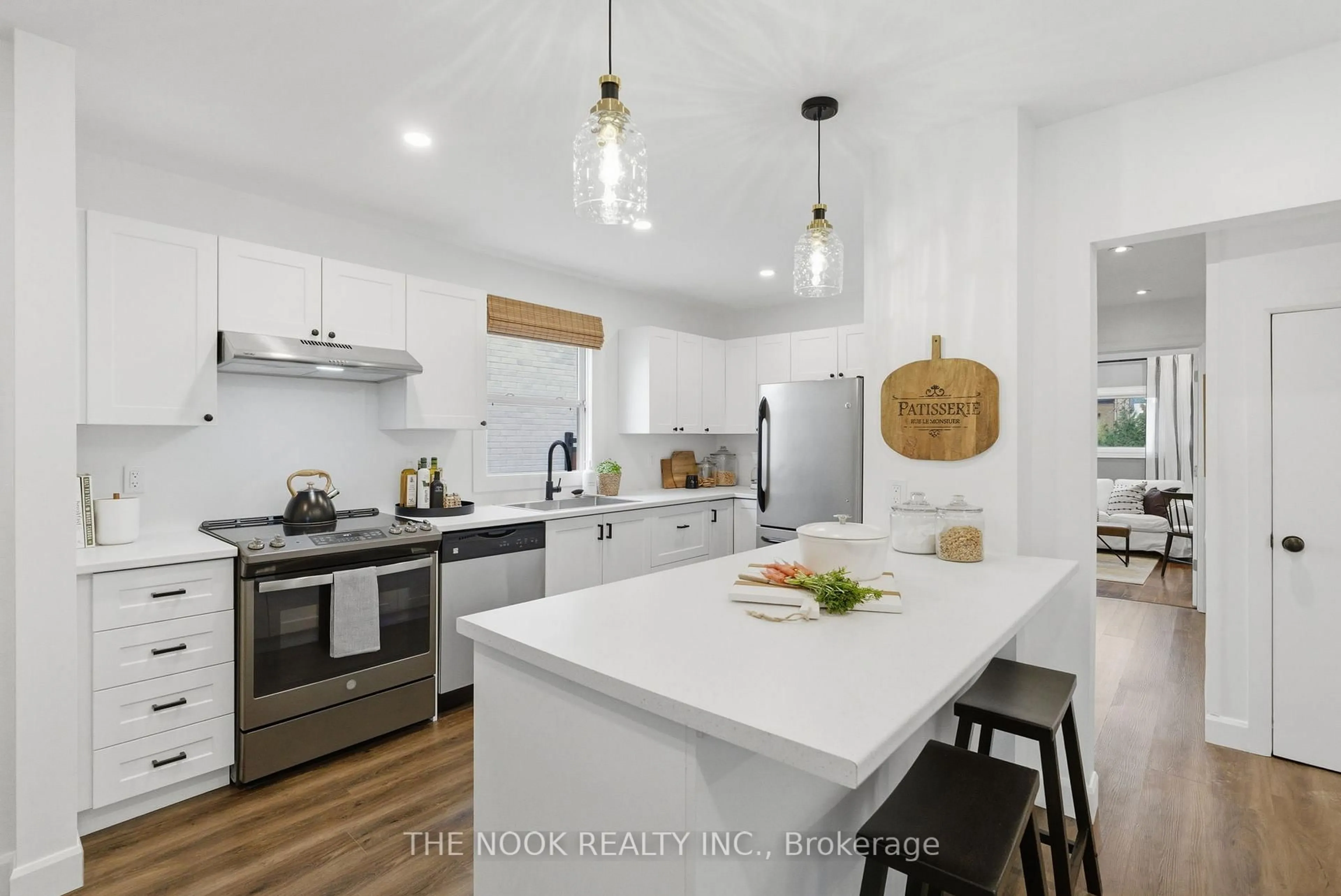 Open concept kitchen, unknown for 135 Admiral Rd, Ajax Ontario L1S 2P2