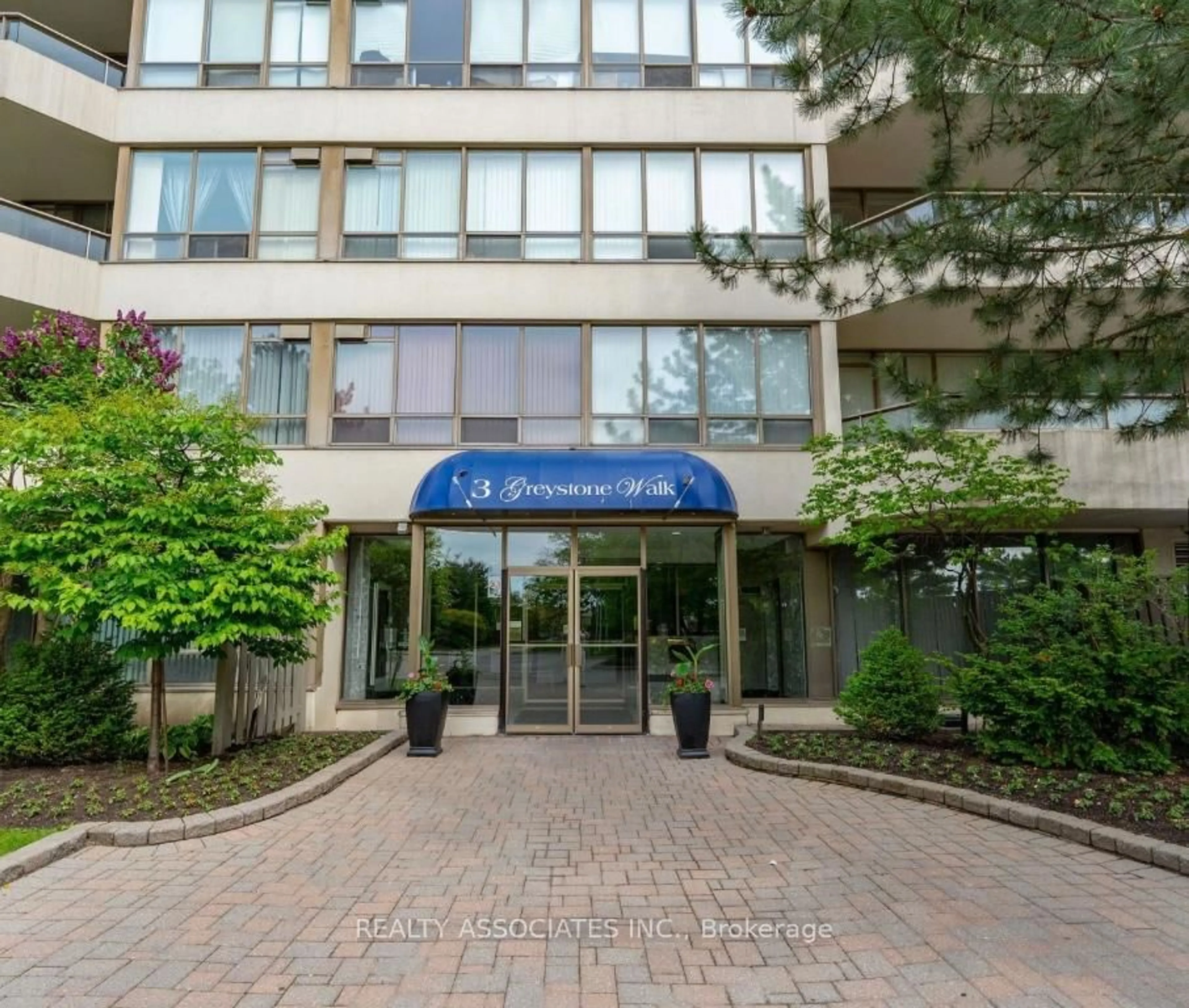 Indoor foyer for 3 Greystone Walk Dr #734, Toronto Ontario M1K 5J4