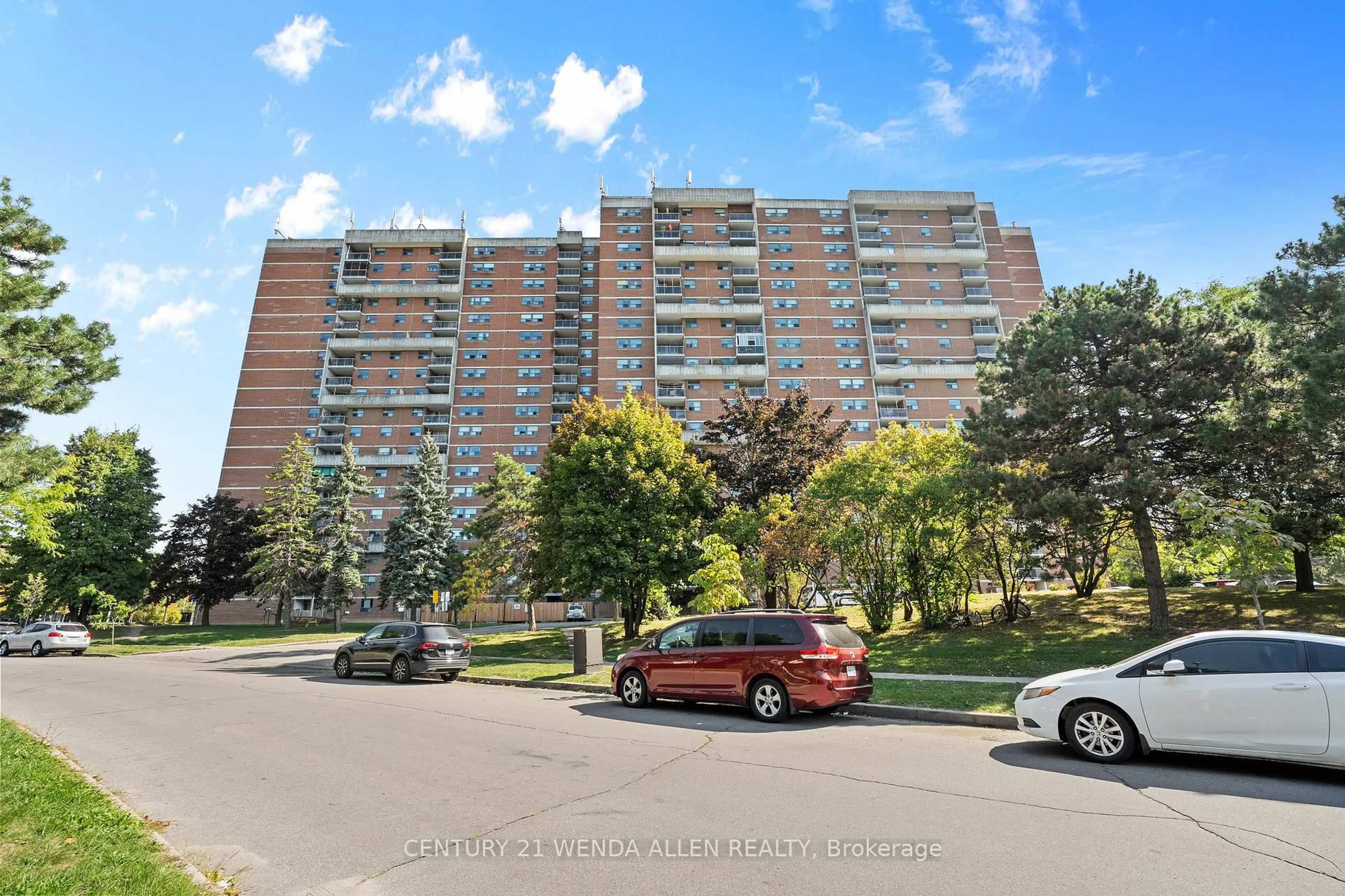 Unknown for 100 Wingarden Crt #1507, Toronto Ontario M1B 2P4