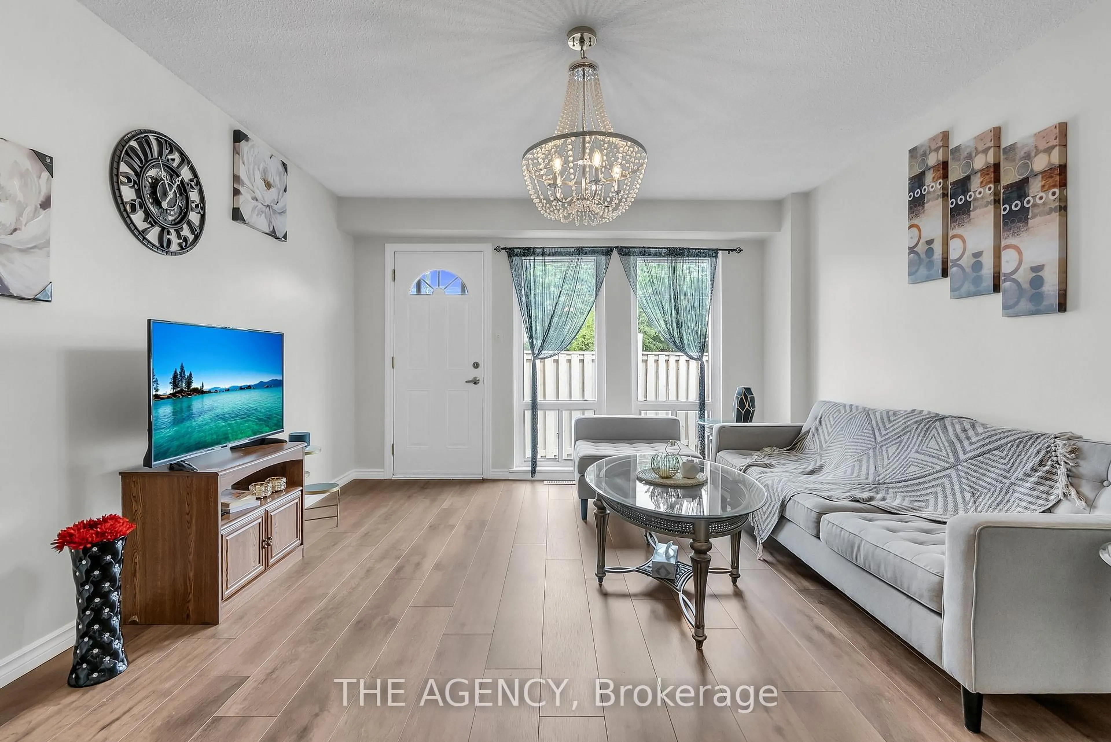 Living room with furniture, unknown for 1333 Mary St #35, Oshawa Ontario L1G 6Z3