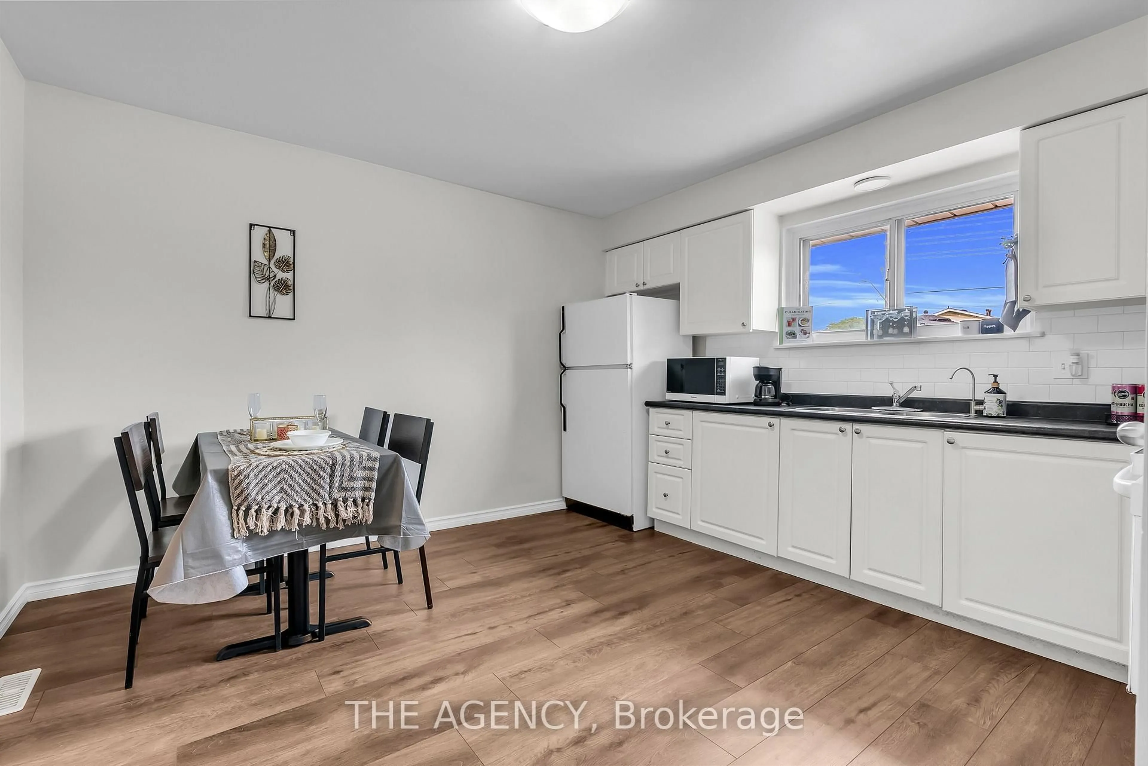 Unknown for 1333 Mary St #35, Oshawa Ontario L1G 6Z3