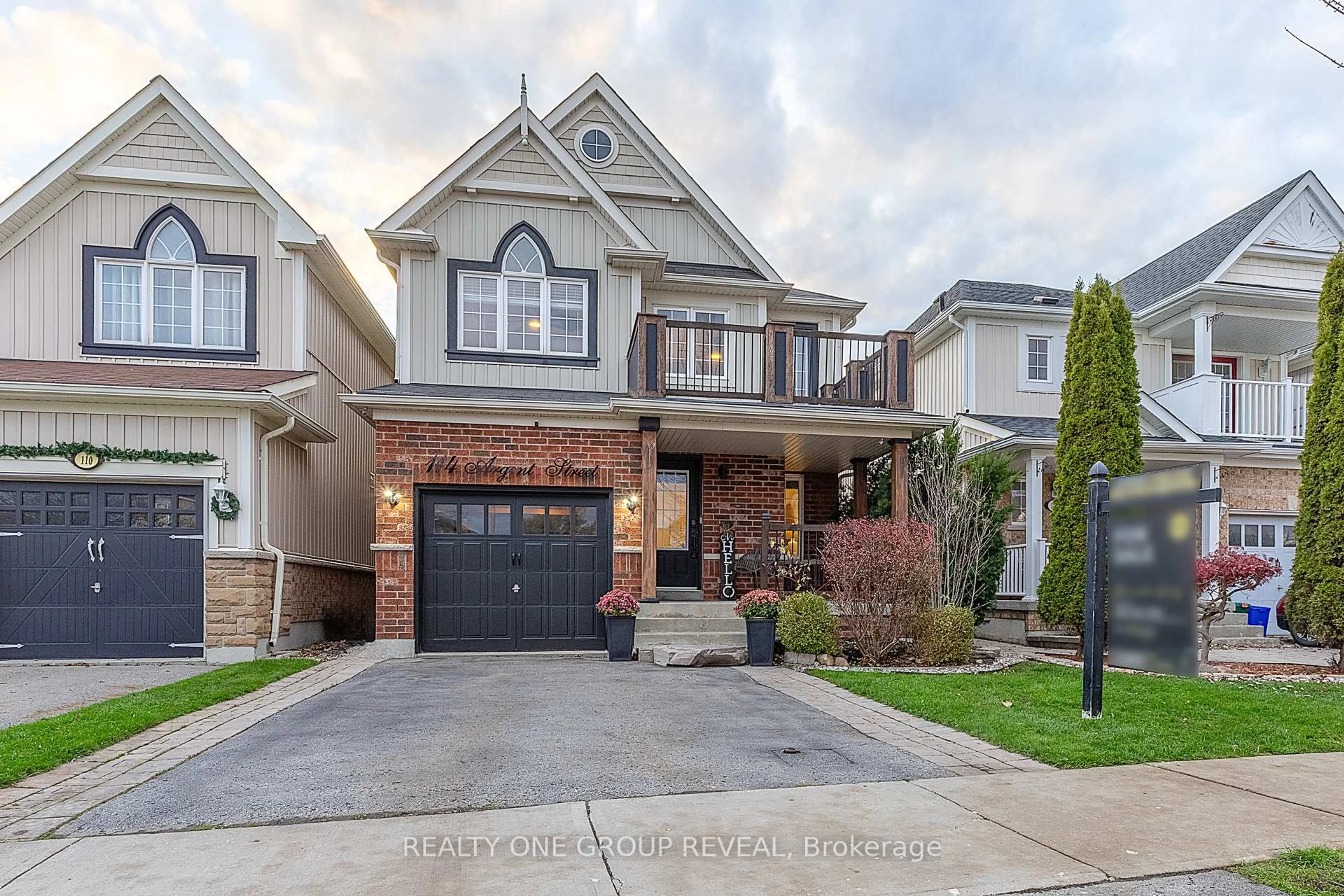 Home with brick exterior material, street for 114 Argent St, Clarington Ontario L1C 0C4