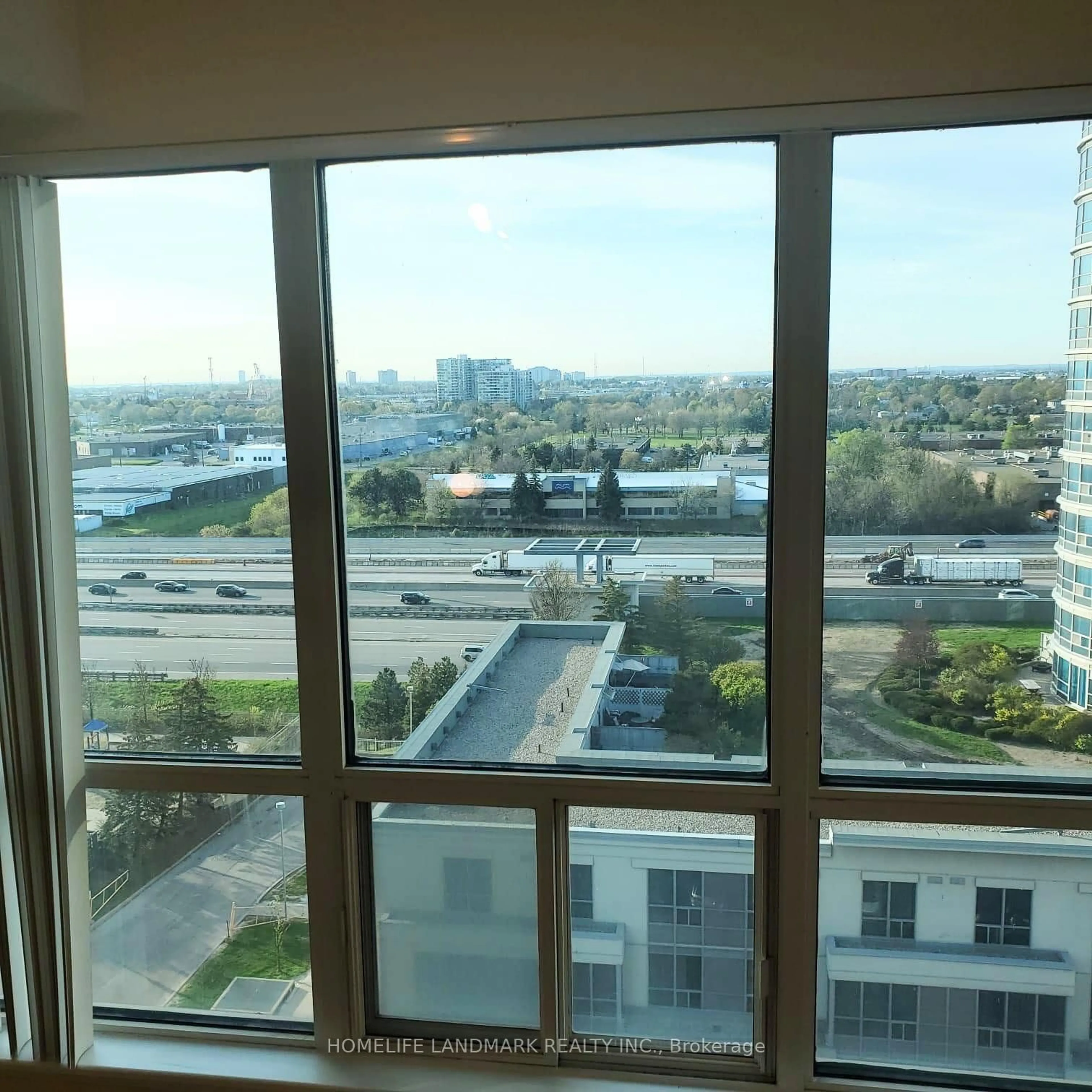 A pic of a room for 8 Lee Centre Dr #1115, Toronto Ontario M1H 3H8