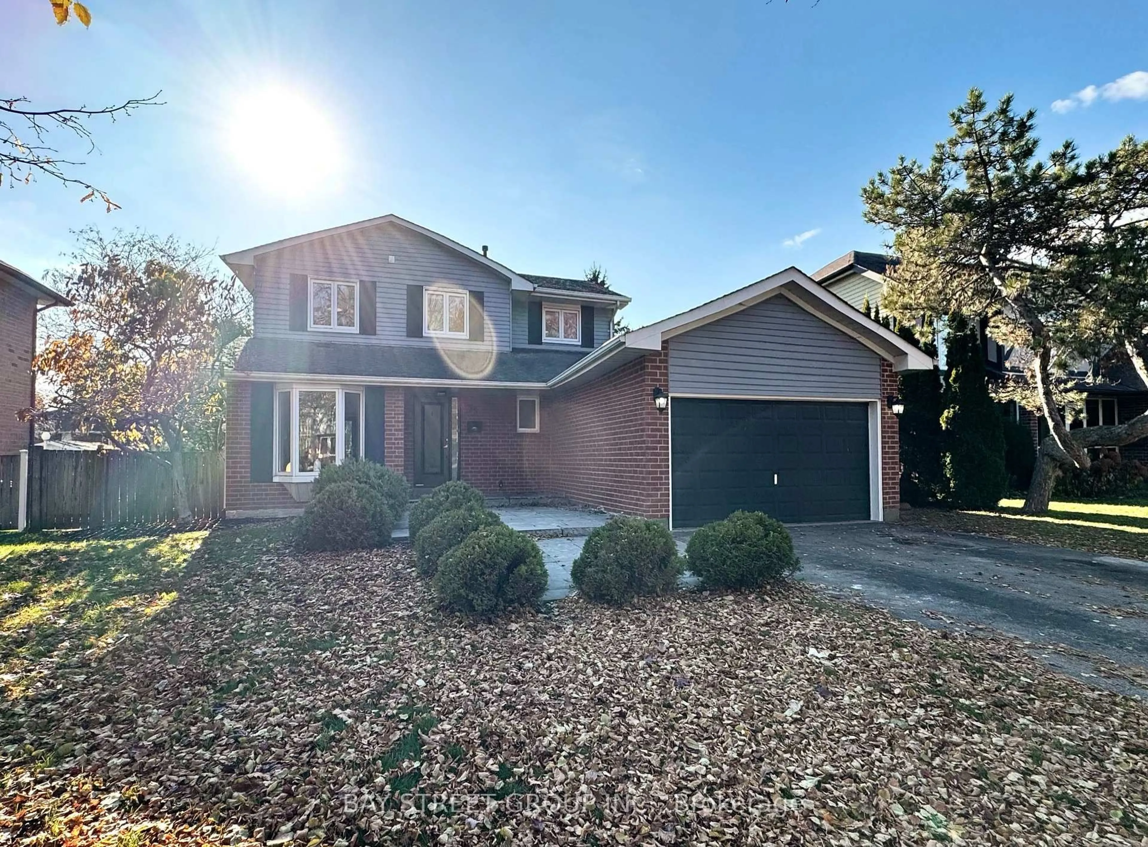 Home with brick exterior material, street for 75 Anstead Cres, Ajax Ontario L1S 3X4