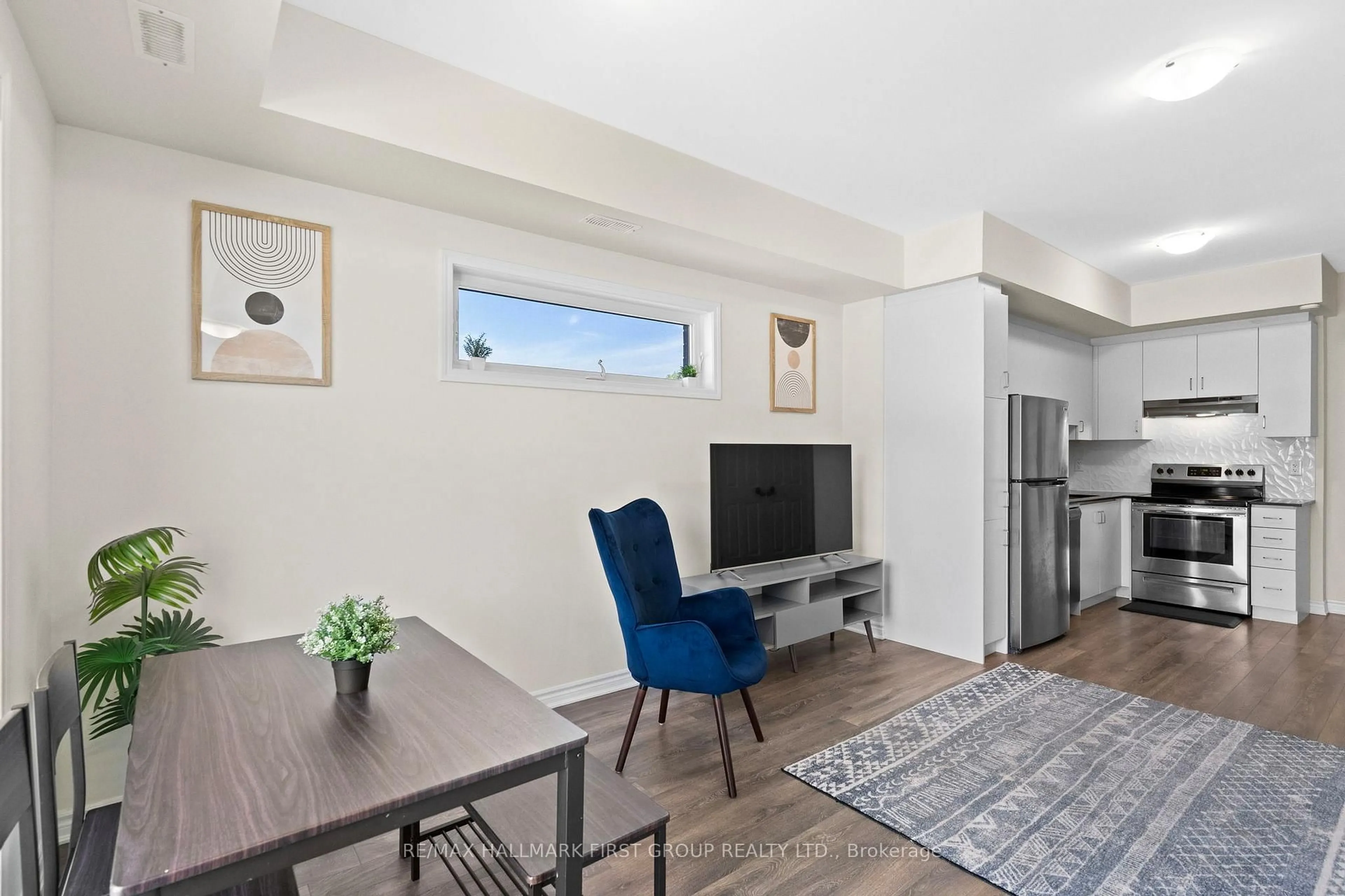 A pic of a room for 2791 Eglinton Ave #522, Toronto Ontario M1J 0B3