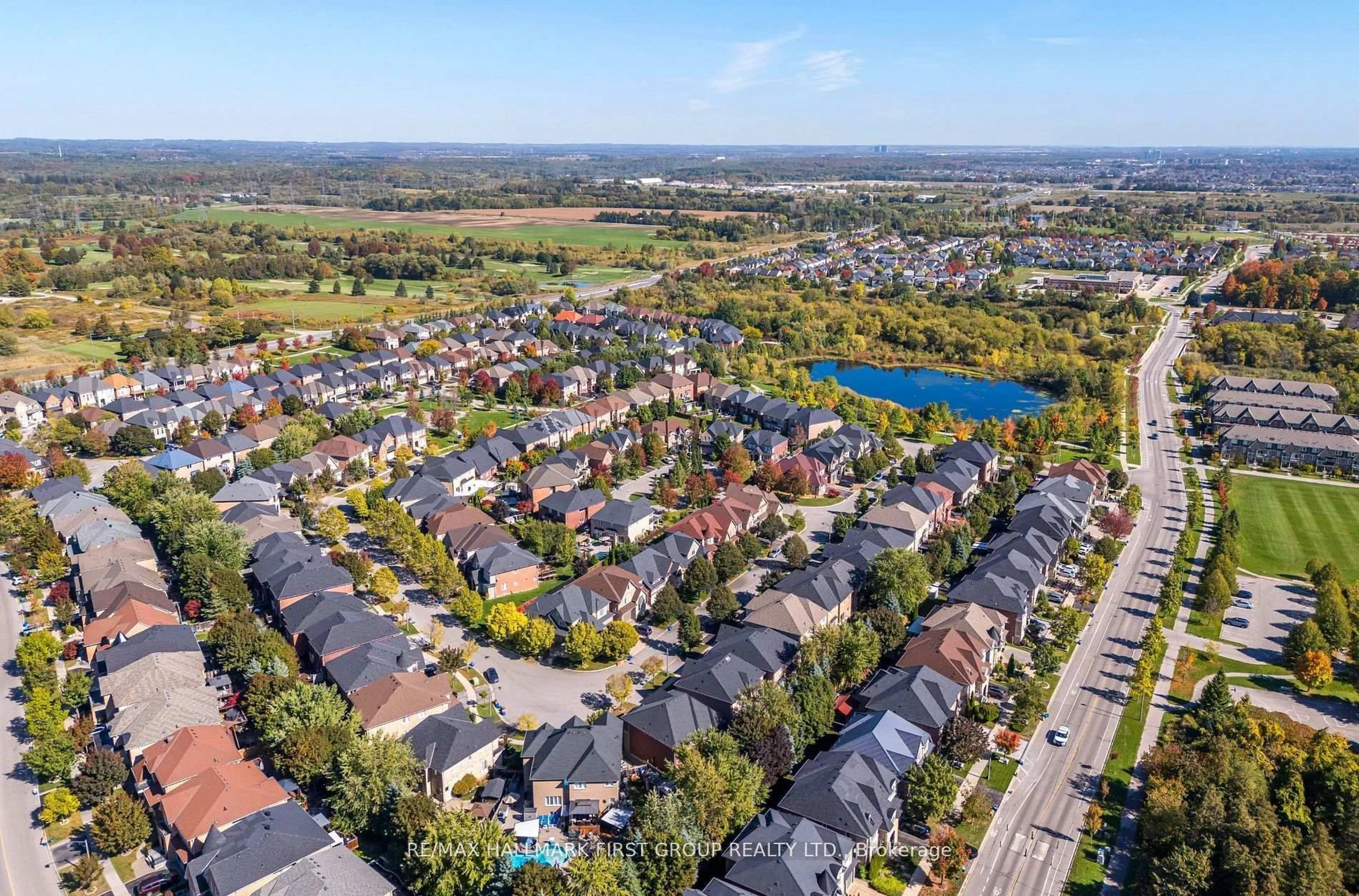 A pic from outside/outdoor area/front of a property/back of a property/a pic from drone, water/lake/river/ocean view for 24 Portelli Cres, Ajax Ontario L1Z 0C3