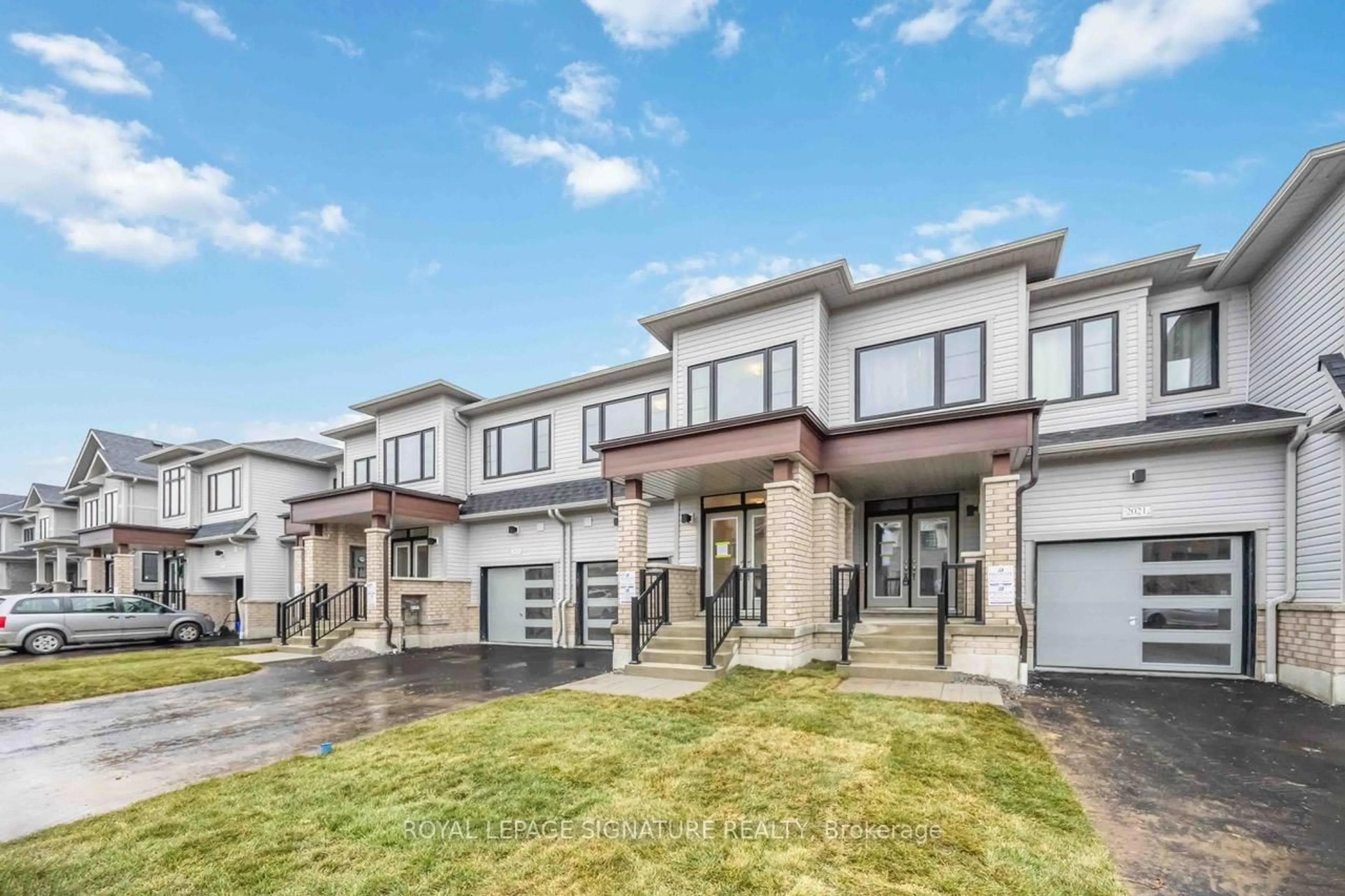 Unknown for 2023 Horace Duncan Cres, Oshawa Ontario L1L 0W4