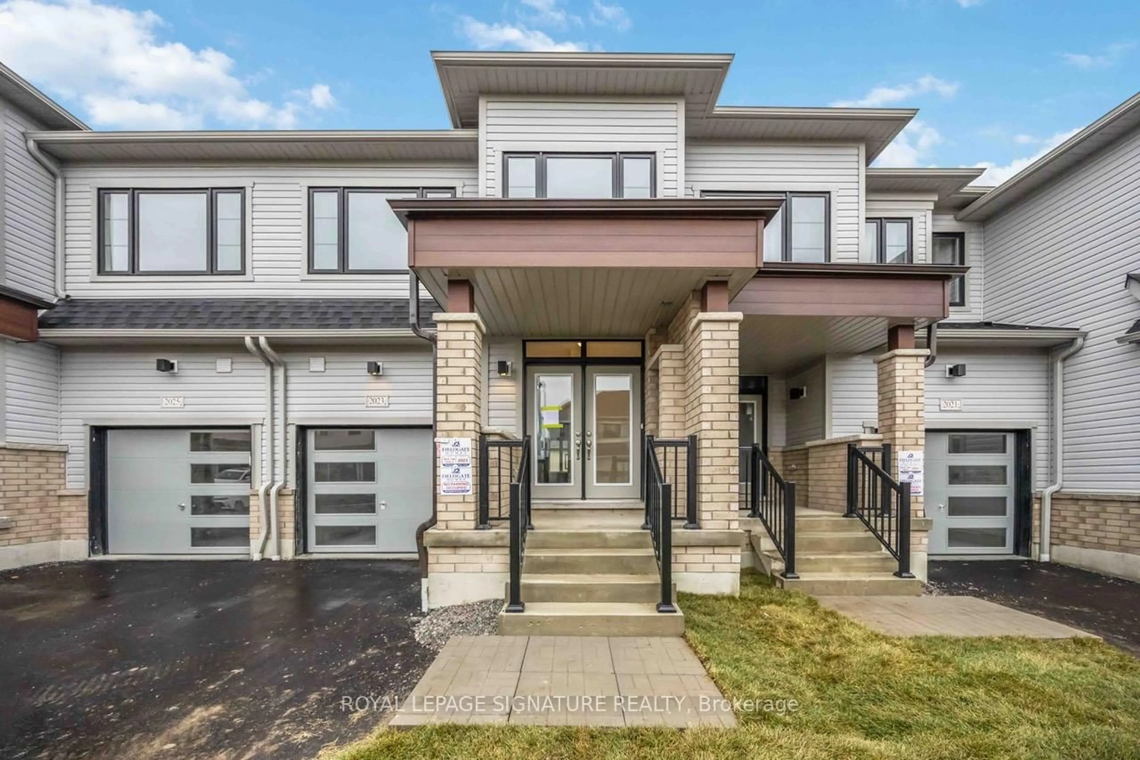 Home with brick exterior material, street for 2023 Horace Duncan Cres, Oshawa Ontario L1L 0W4