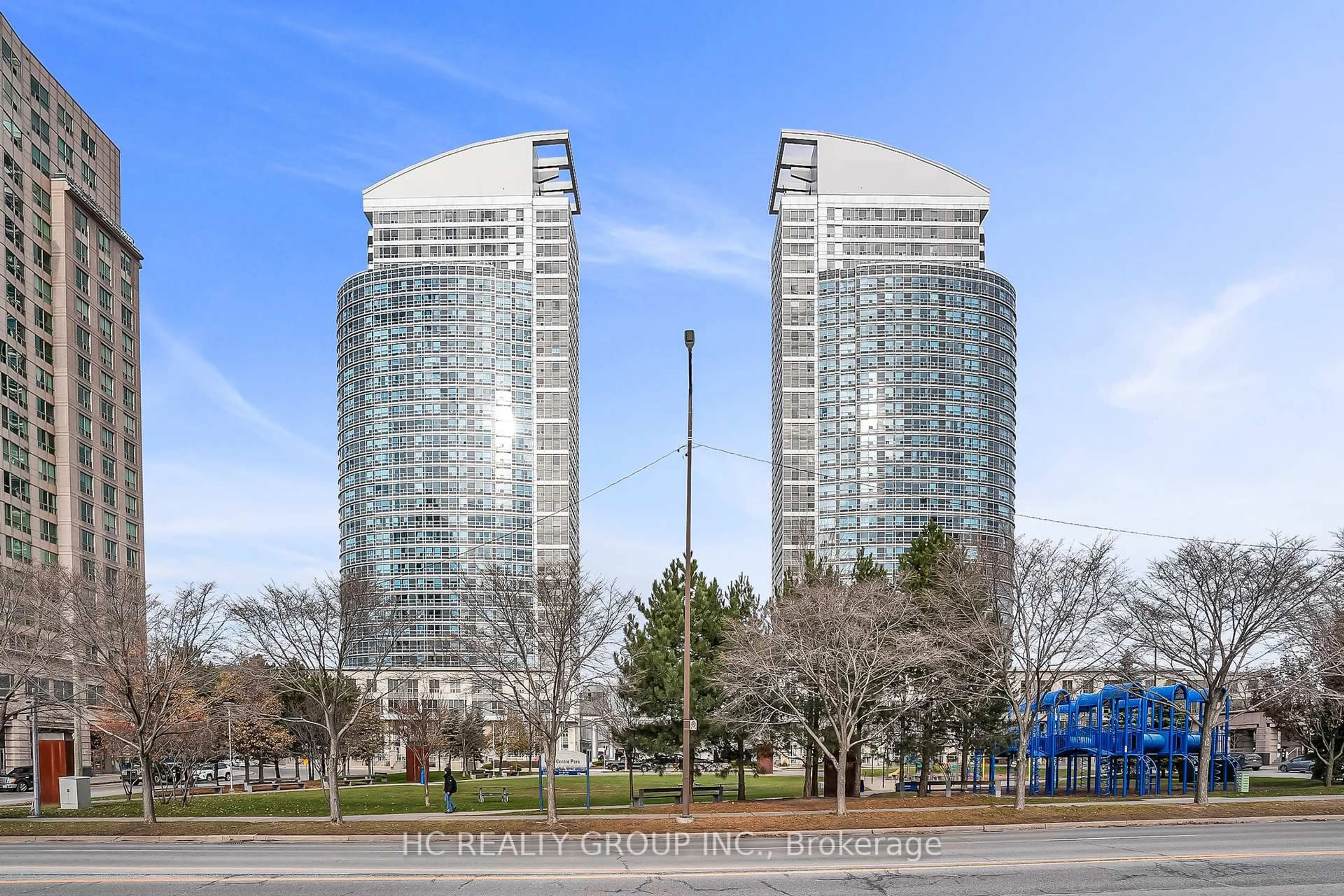 Unknown for 38 Lee Centre Dr #Ph201, Toronto Ontario M1H 3J7