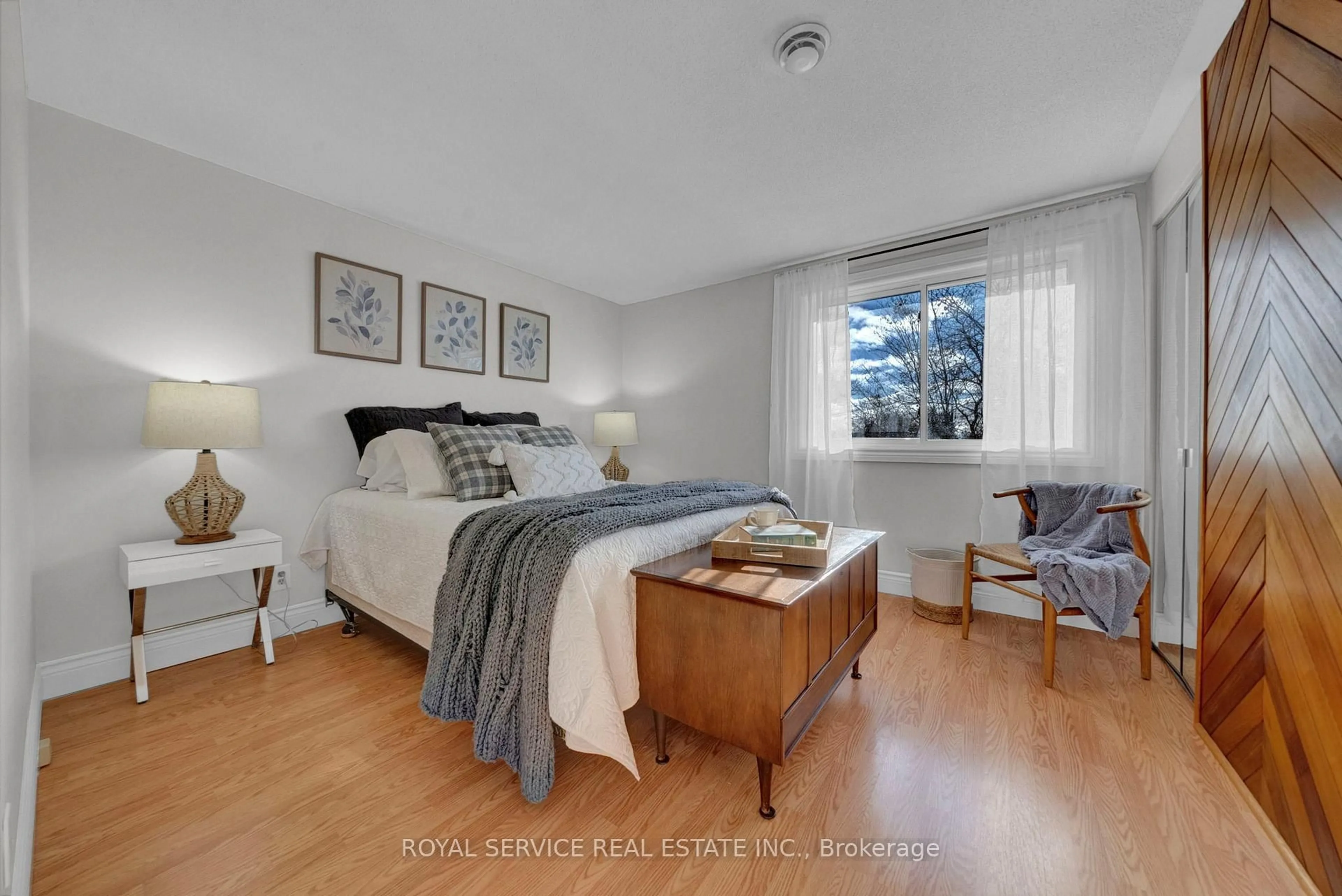 Bedroom with bed, unknown for 45 Davids Cres, Clarington Ontario L0B 1M0