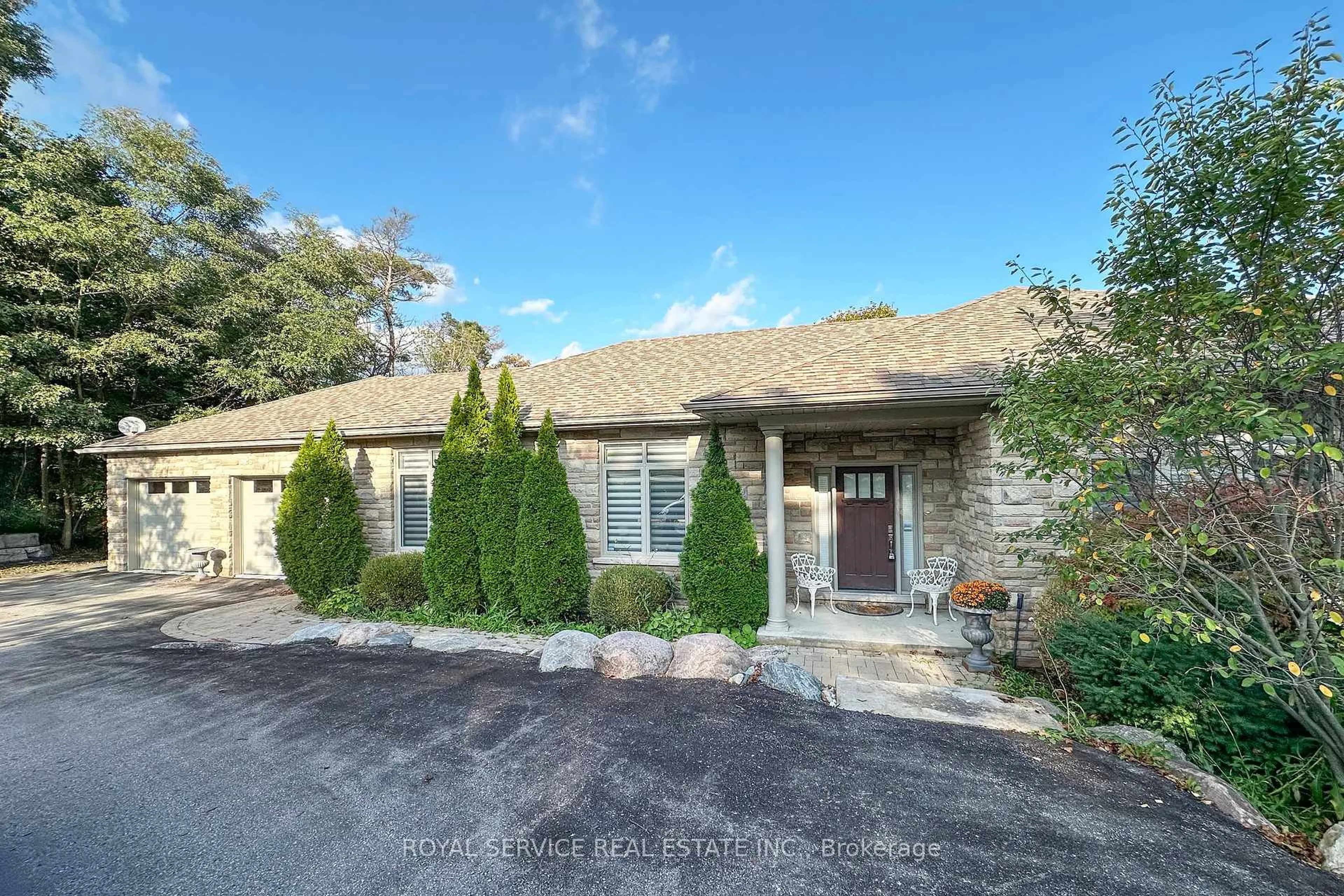 Unknown for 5555 Main St, Clarington Ontario L0B 1M0