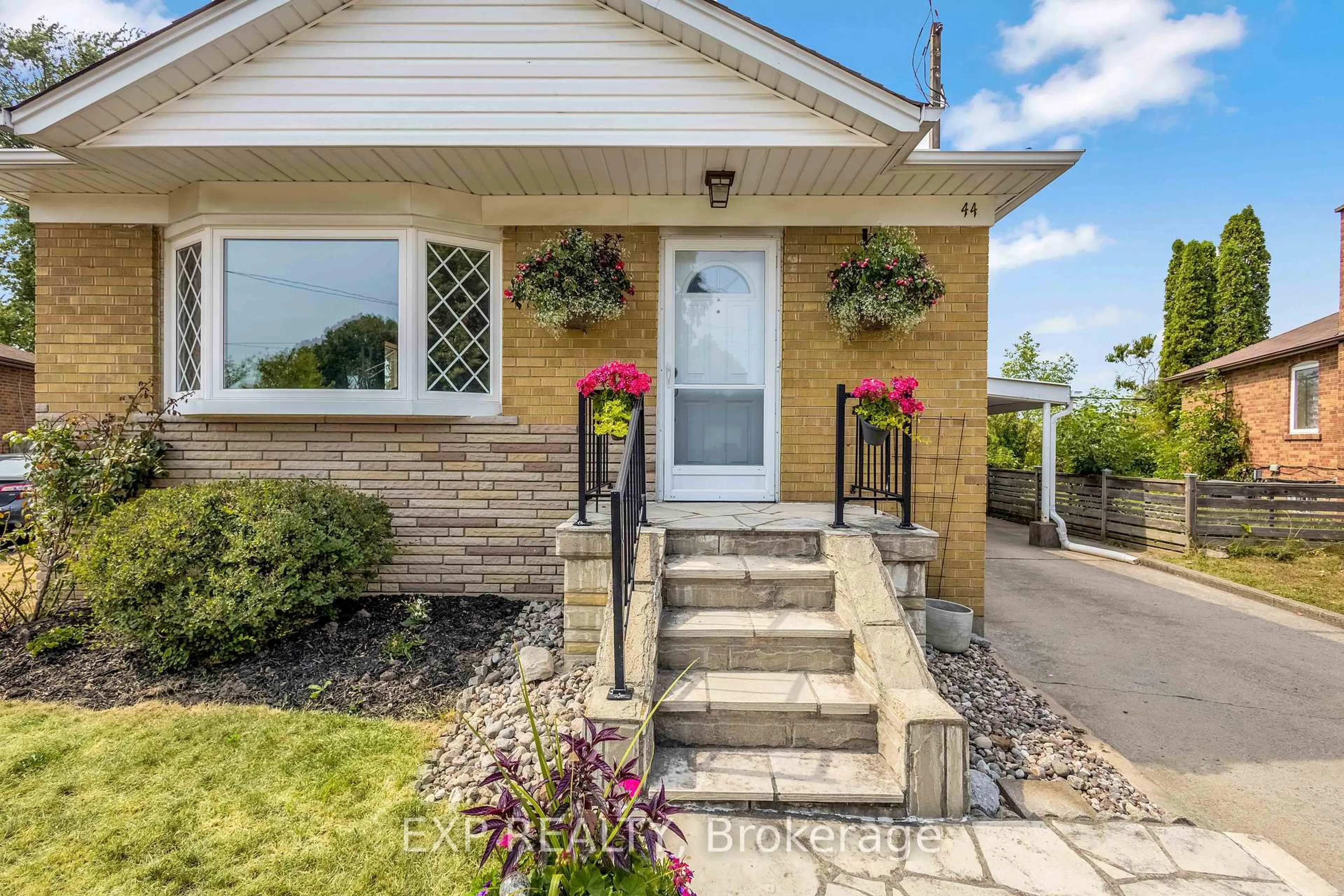 Unknown for 44 Shier Dr, Toronto Ontario M1J 2T2