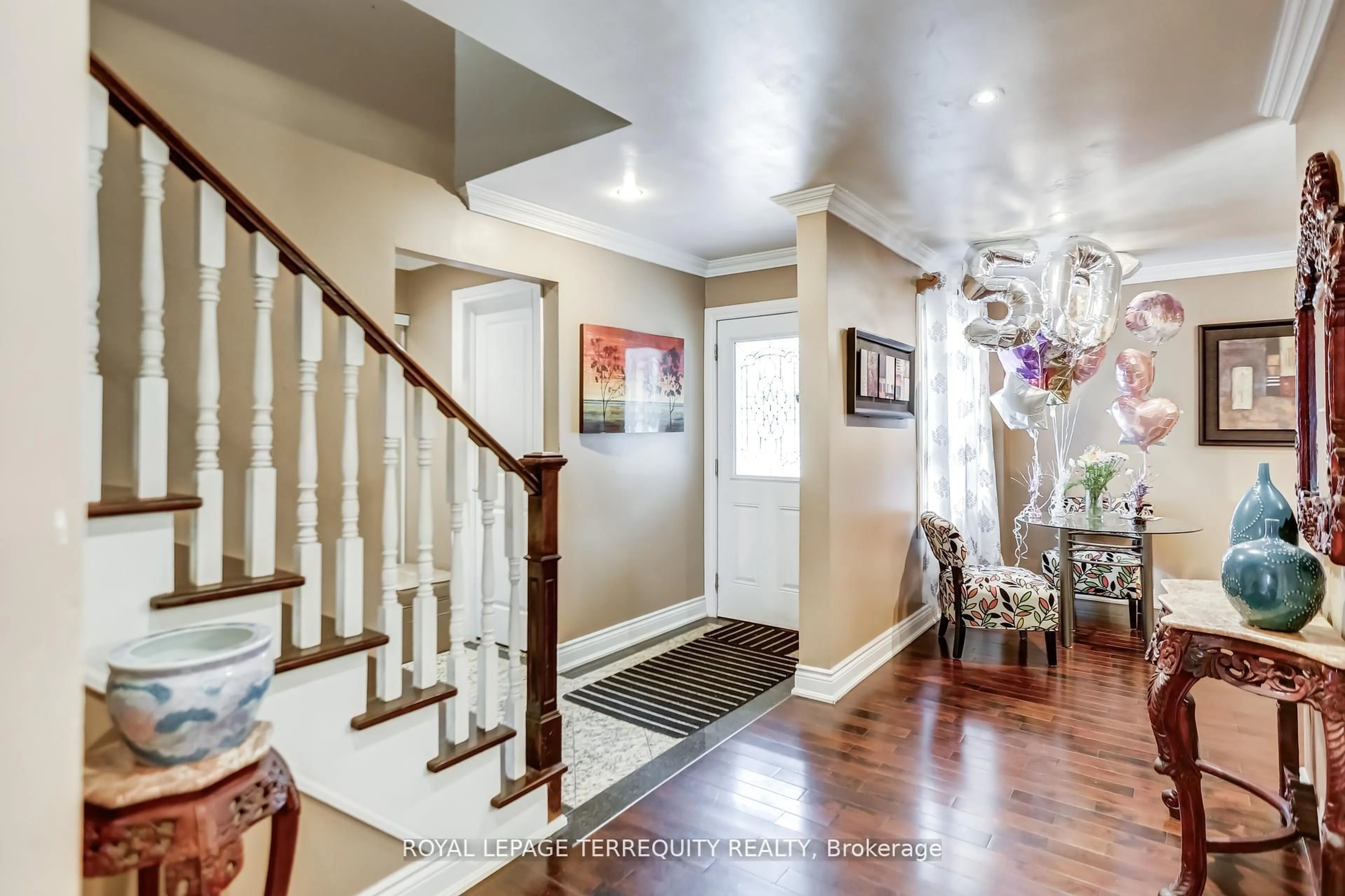 Indoor entryway for 30 Wicks Dr, Ajax Ontario L1Z 1C3