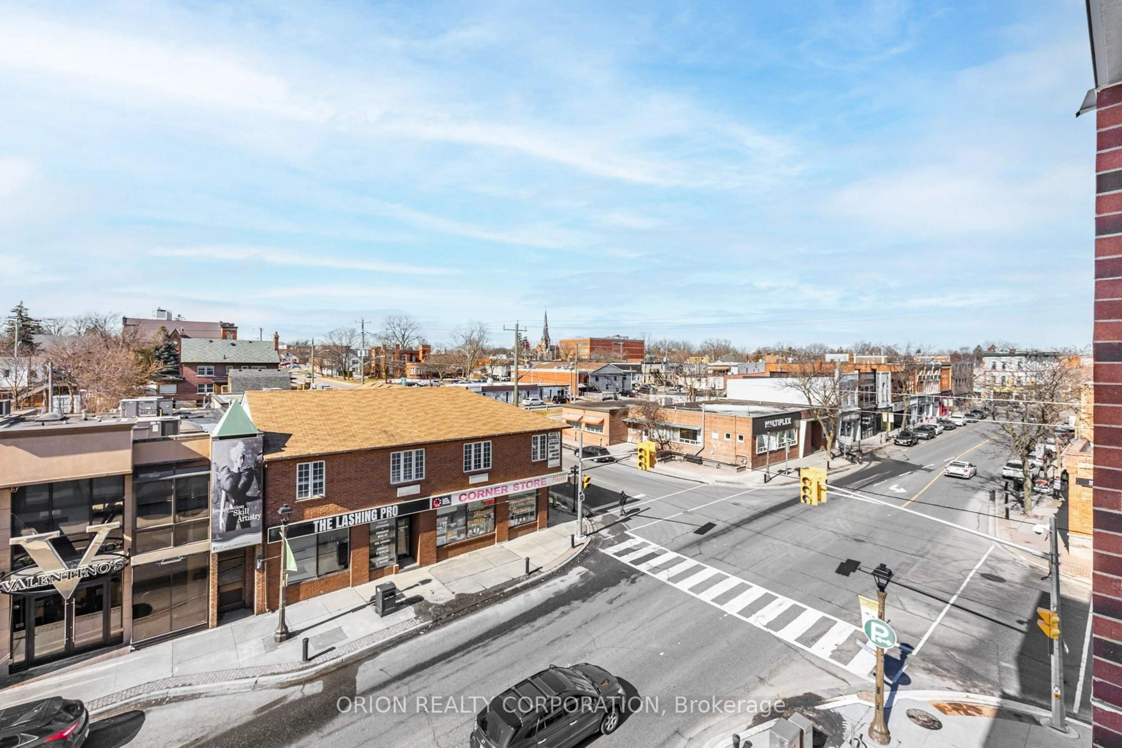 A pic from outside/outdoor area/front of a property/back of a property/a pic from drone, city buildings view from balcony for 201 Brock St #221, Whitby Ontario L1N 4K2