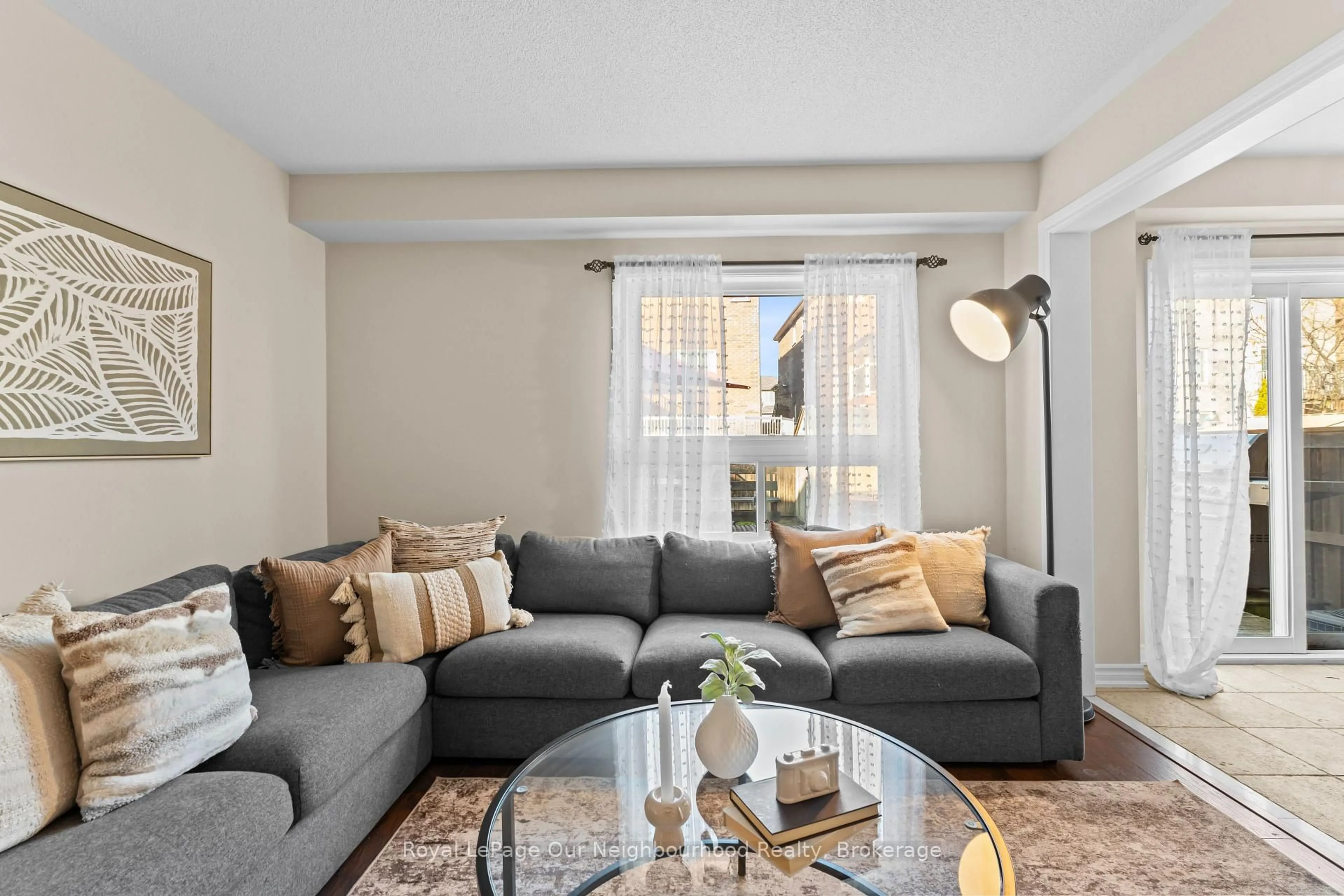 Living room with furniture, unknown for 95 Laprade Sq, Clarington Ontario L1C 3Y6