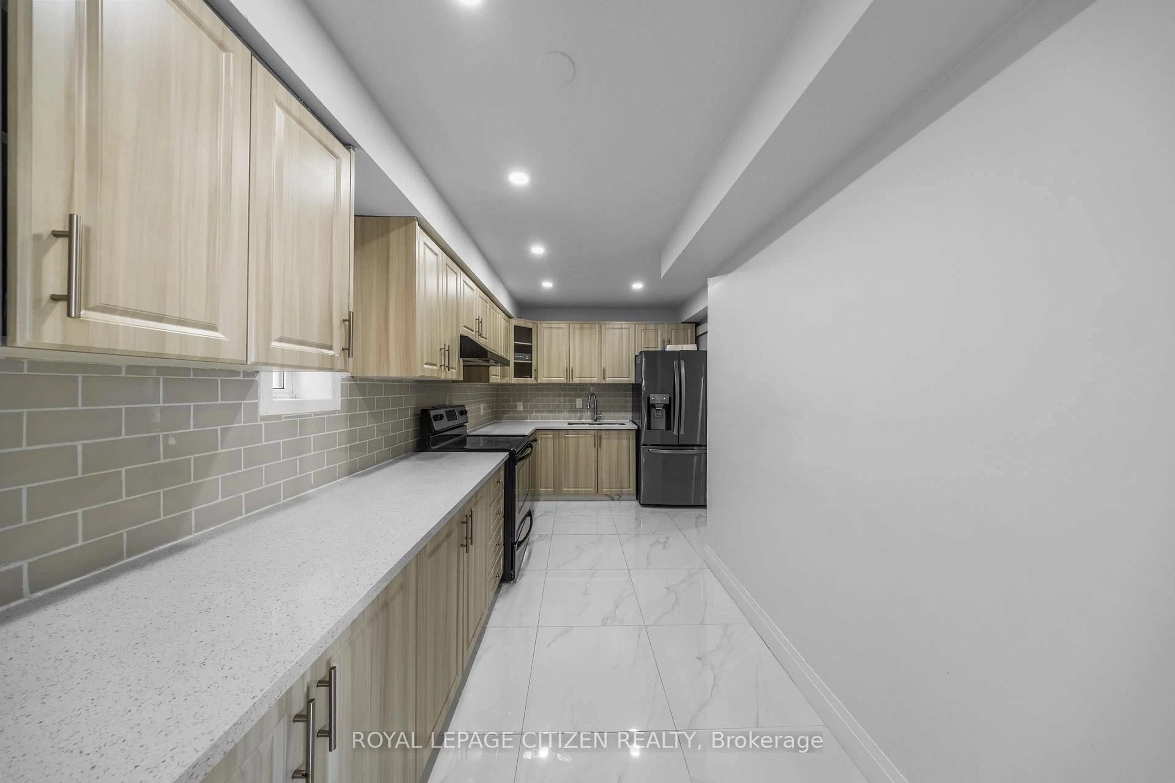 Open concept kitchen, unknown for 116 Ducatel Cres, Ajax Ontario L1T 3B1