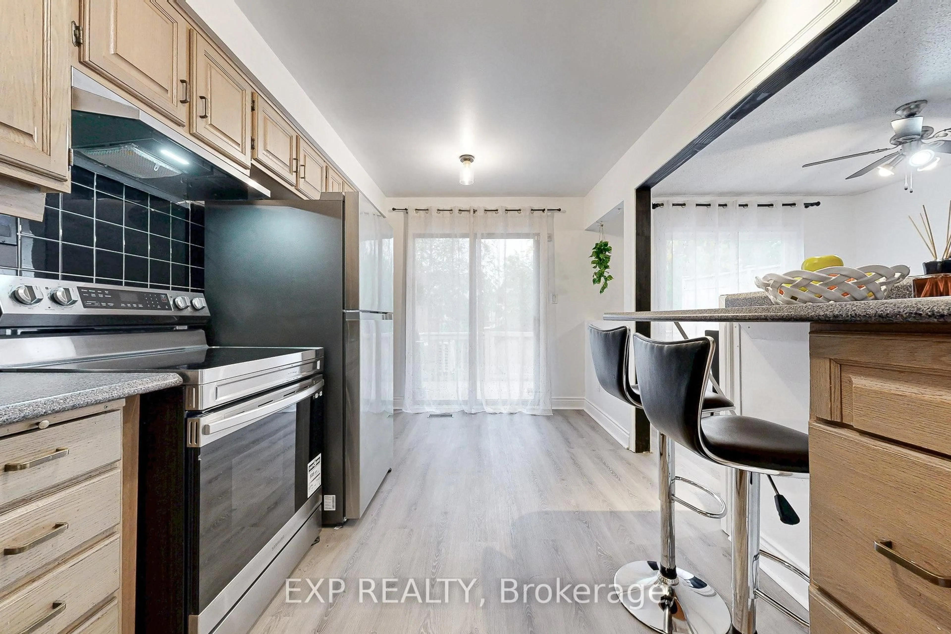 Unknown for 54 Parker Cres, Ajax Ontario L1S 3R5