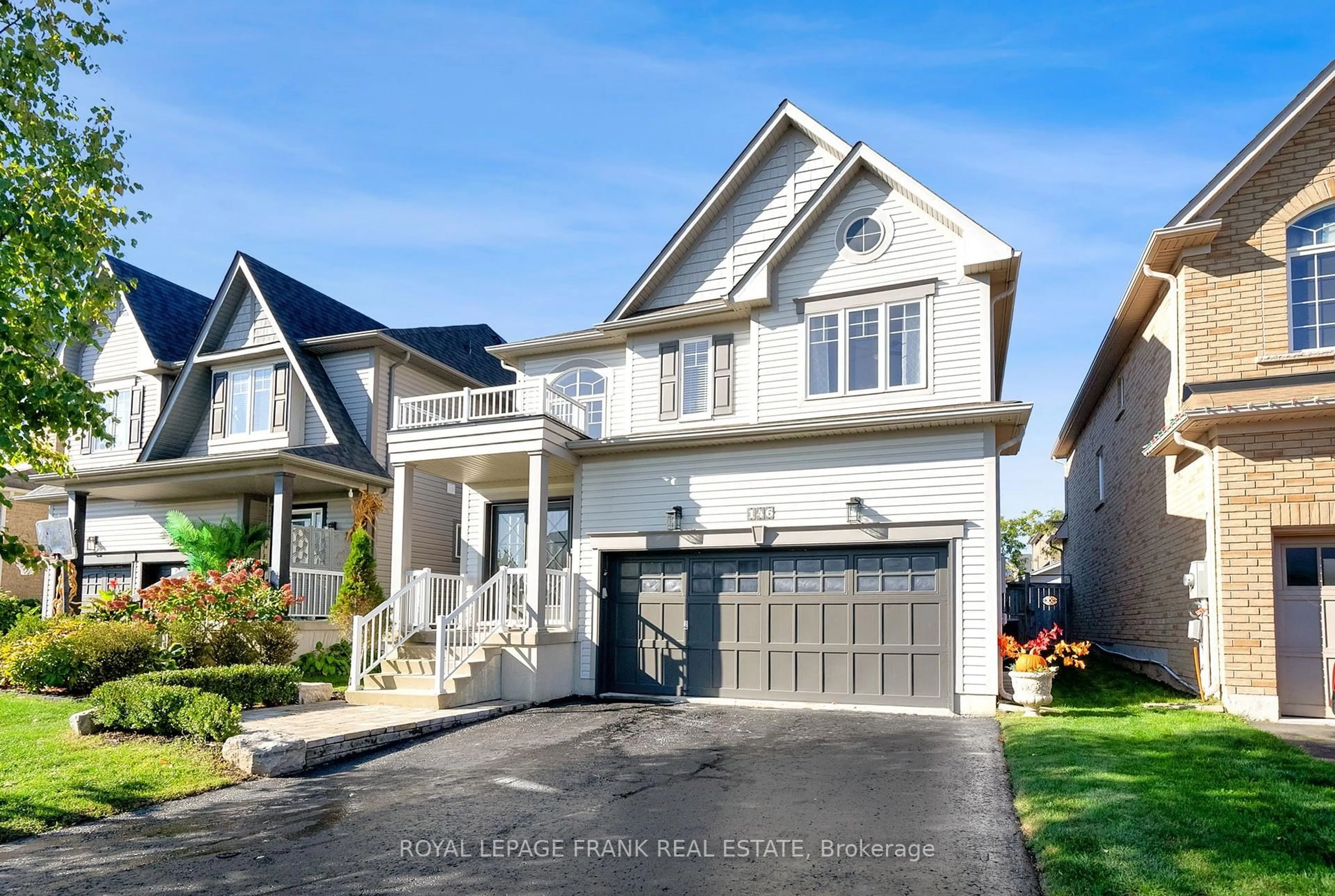 Home with vinyl exterior material, street for 146 Buttonshaw St, Clarington Ontario L1C 0J7