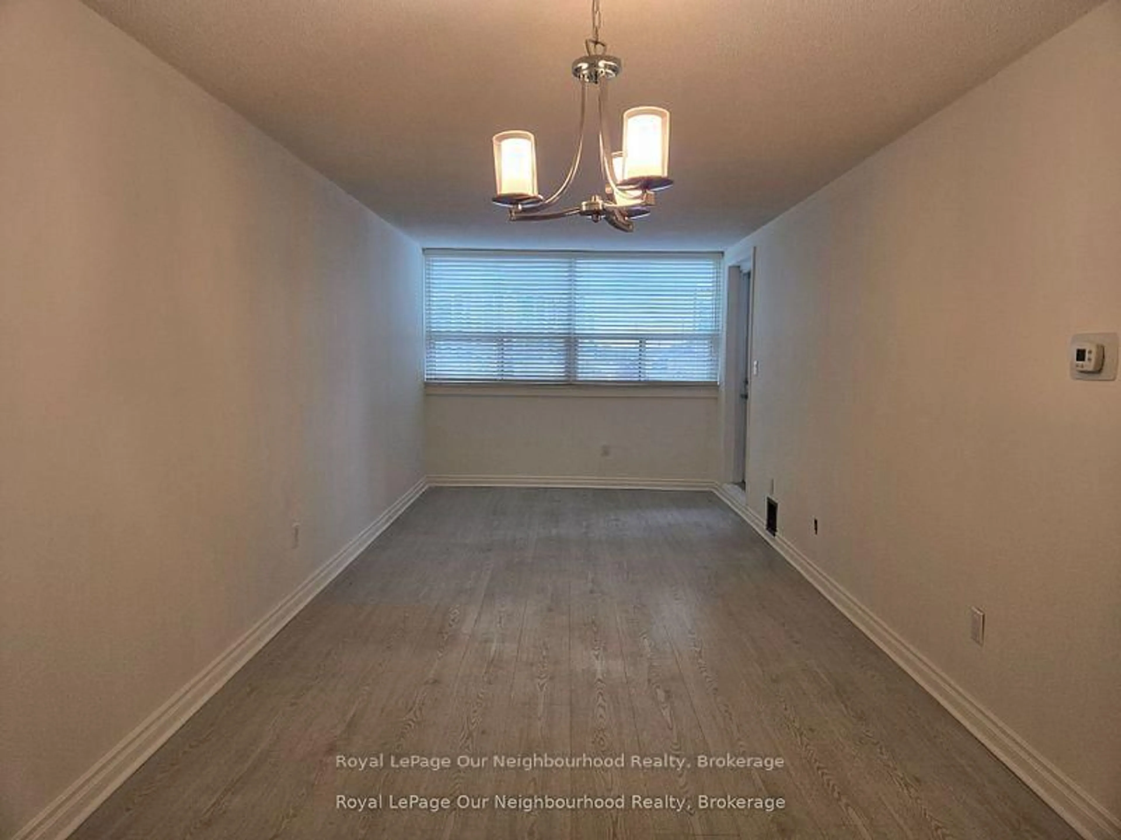A pic of a room for 80 Athol St #503, Oshawa Ontario L1H 8B7