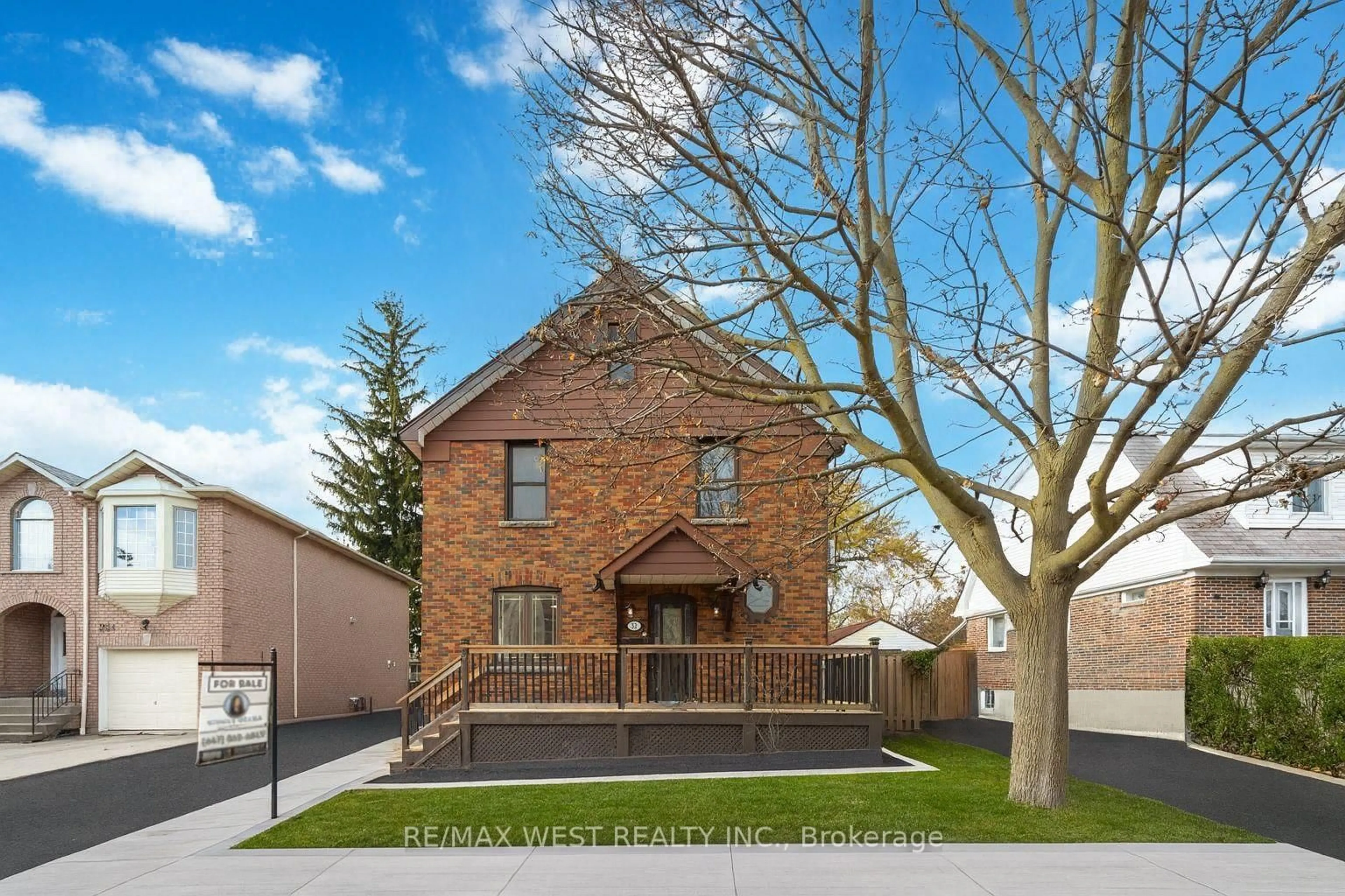 Home with brick exterior material, street for 32 Heale Ave, Toronto Ontario M1N 3X7