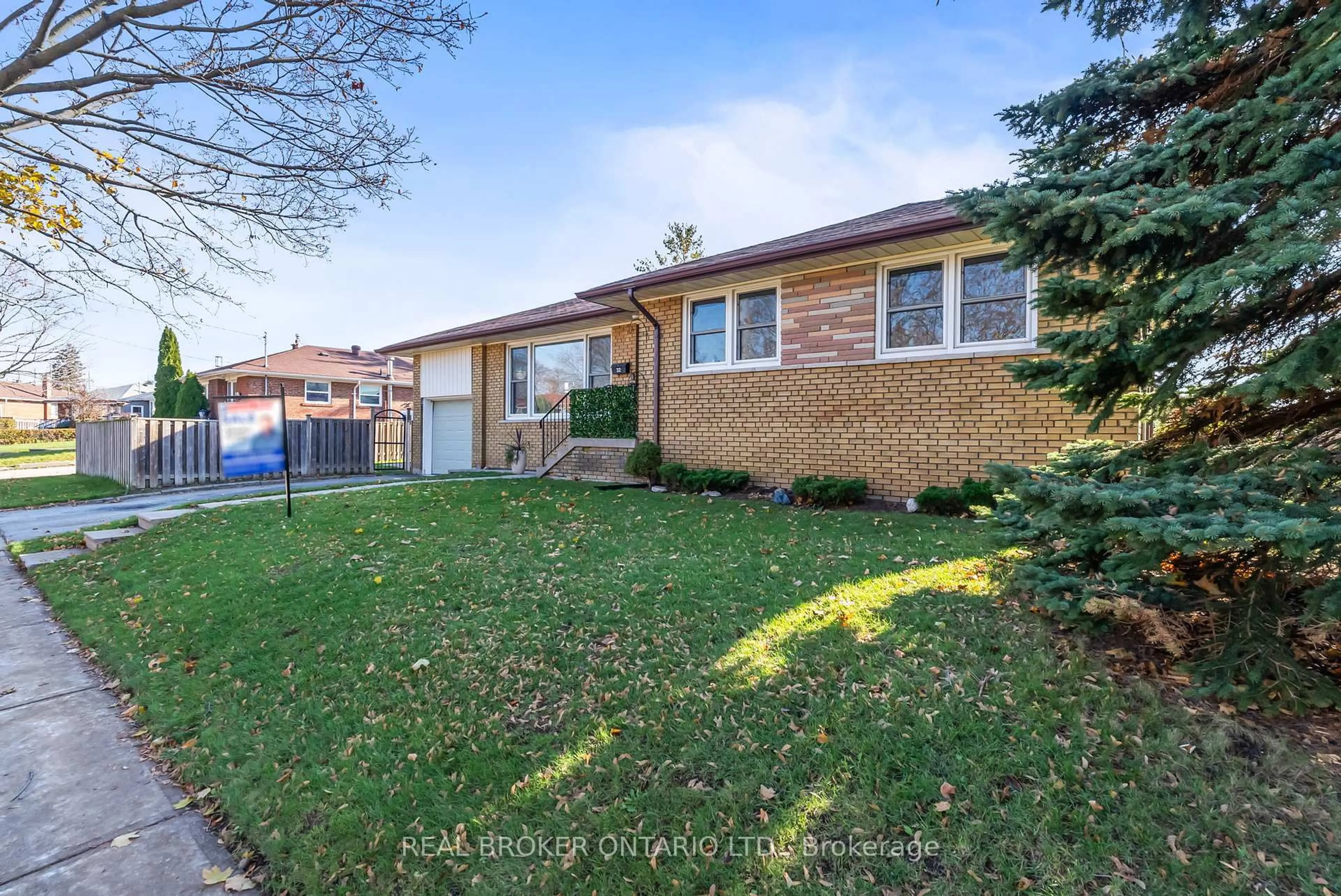 Home with brick exterior material, street for 32 Kim Crt, Toronto Ontario M1K 3R6