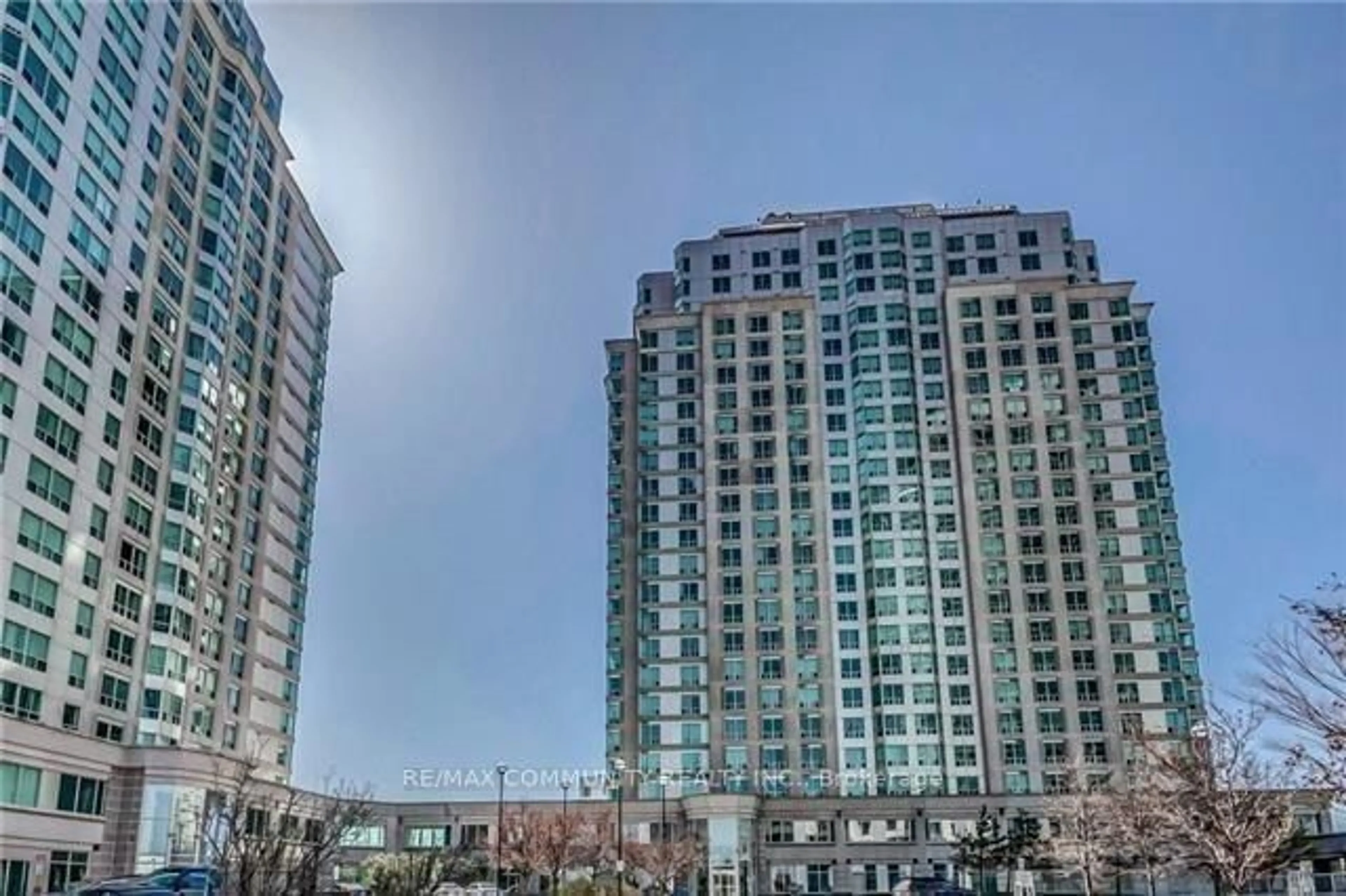 Unknown for 1 Lee Centre Dr #PH302, Toronto Ontario M1H 3J2