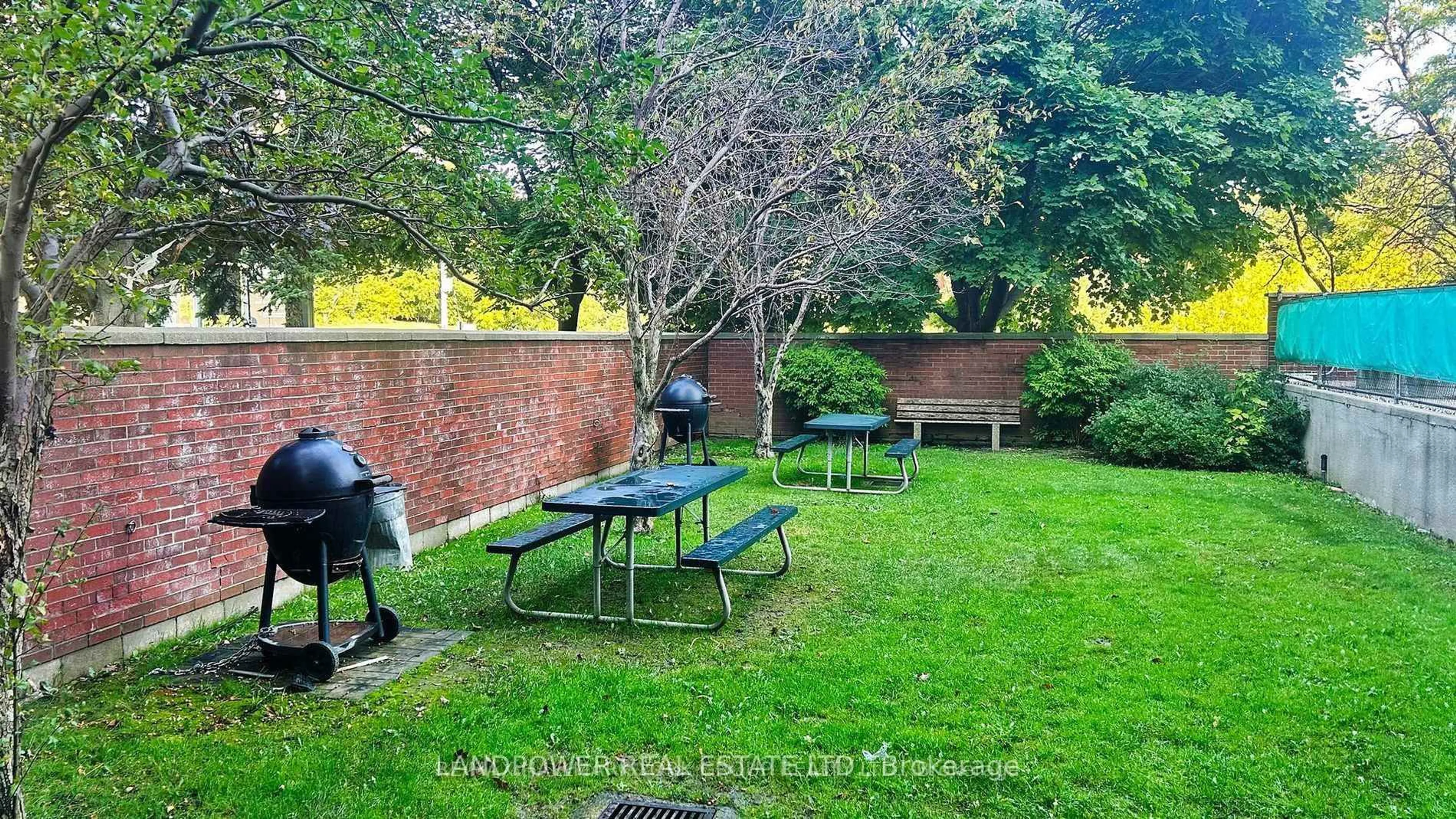 Patio, street for 2365 Kennedy Rd #1902, Toronto Ontario M1T 3S6