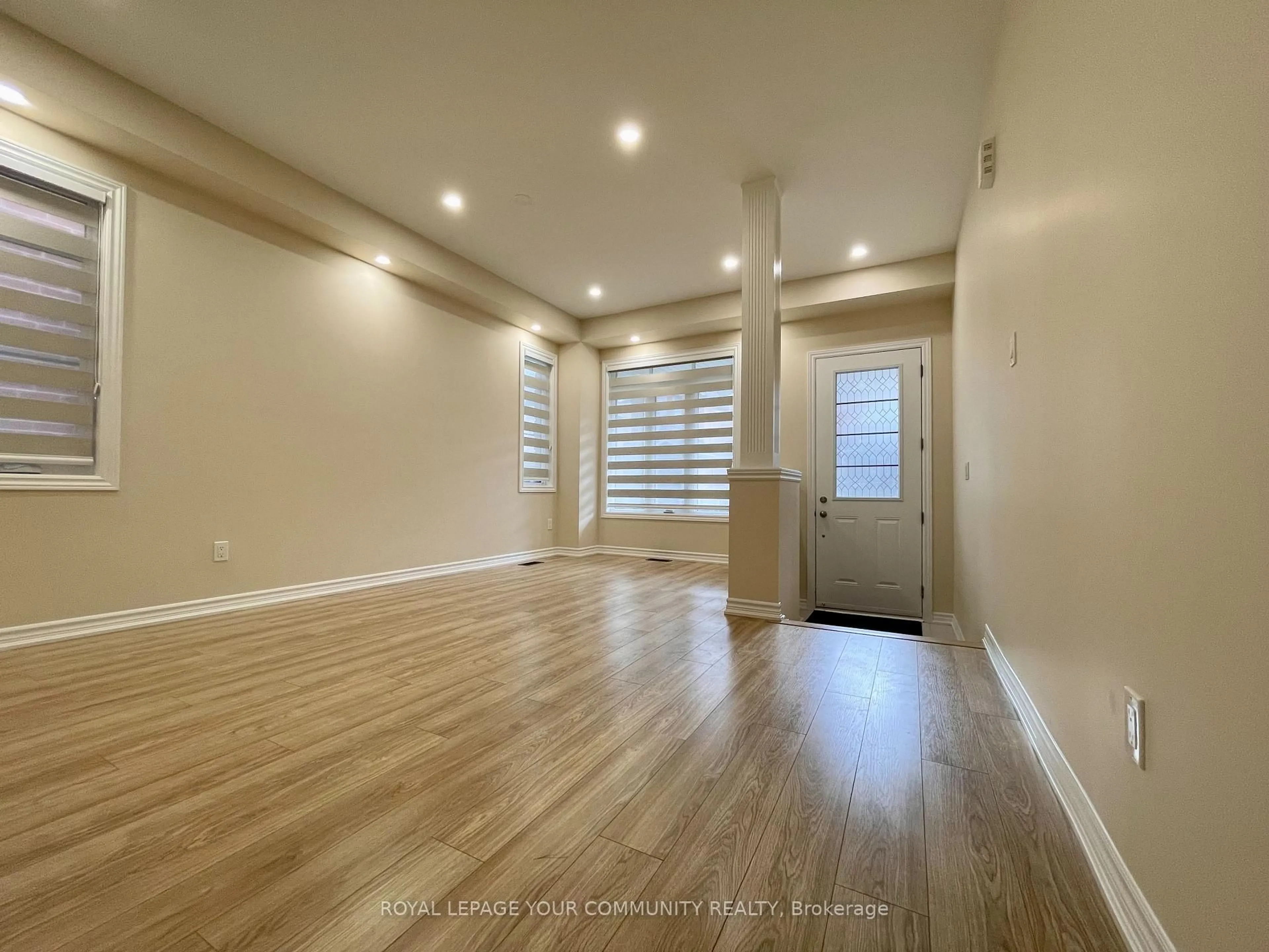 A pic of a room for 29 Hickling Lane, Ajax Ontario L1T 0P9