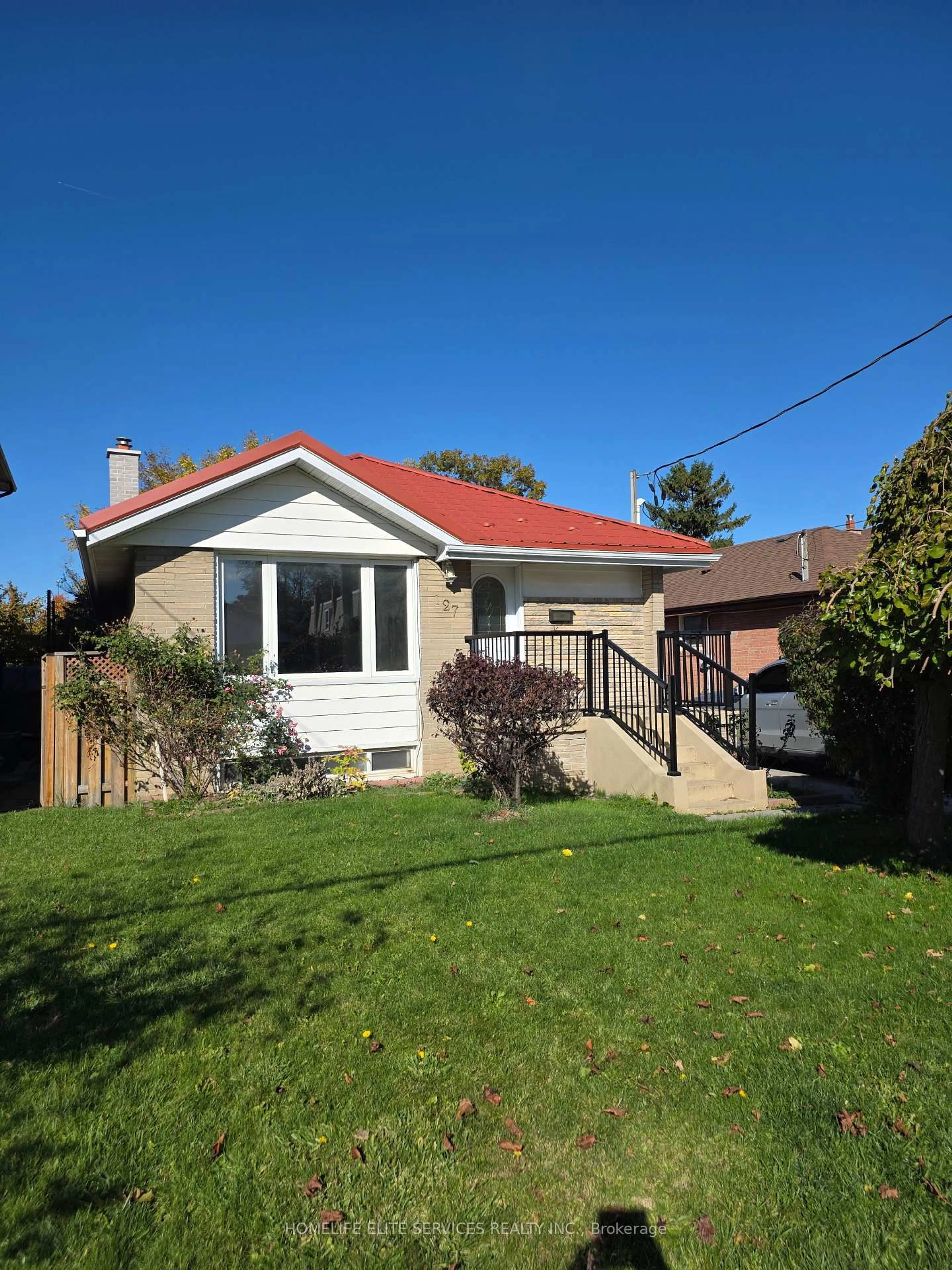 Unknown for 127 Budea Cres, Toronto Ontario M1R 4W2