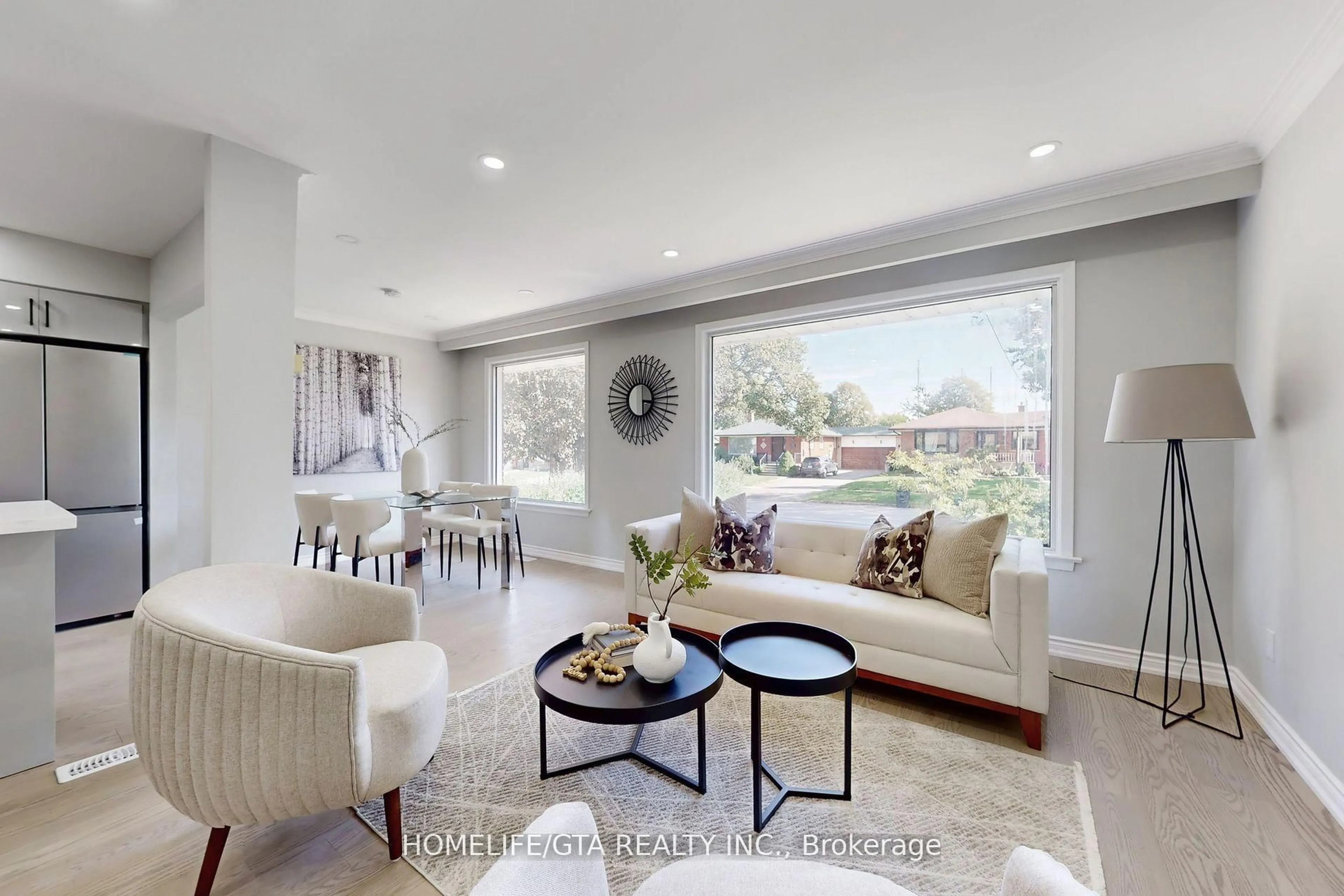 Living room with furniture, unknown for 16 Woolwick Dr, Toronto Ontario M1H 2J1