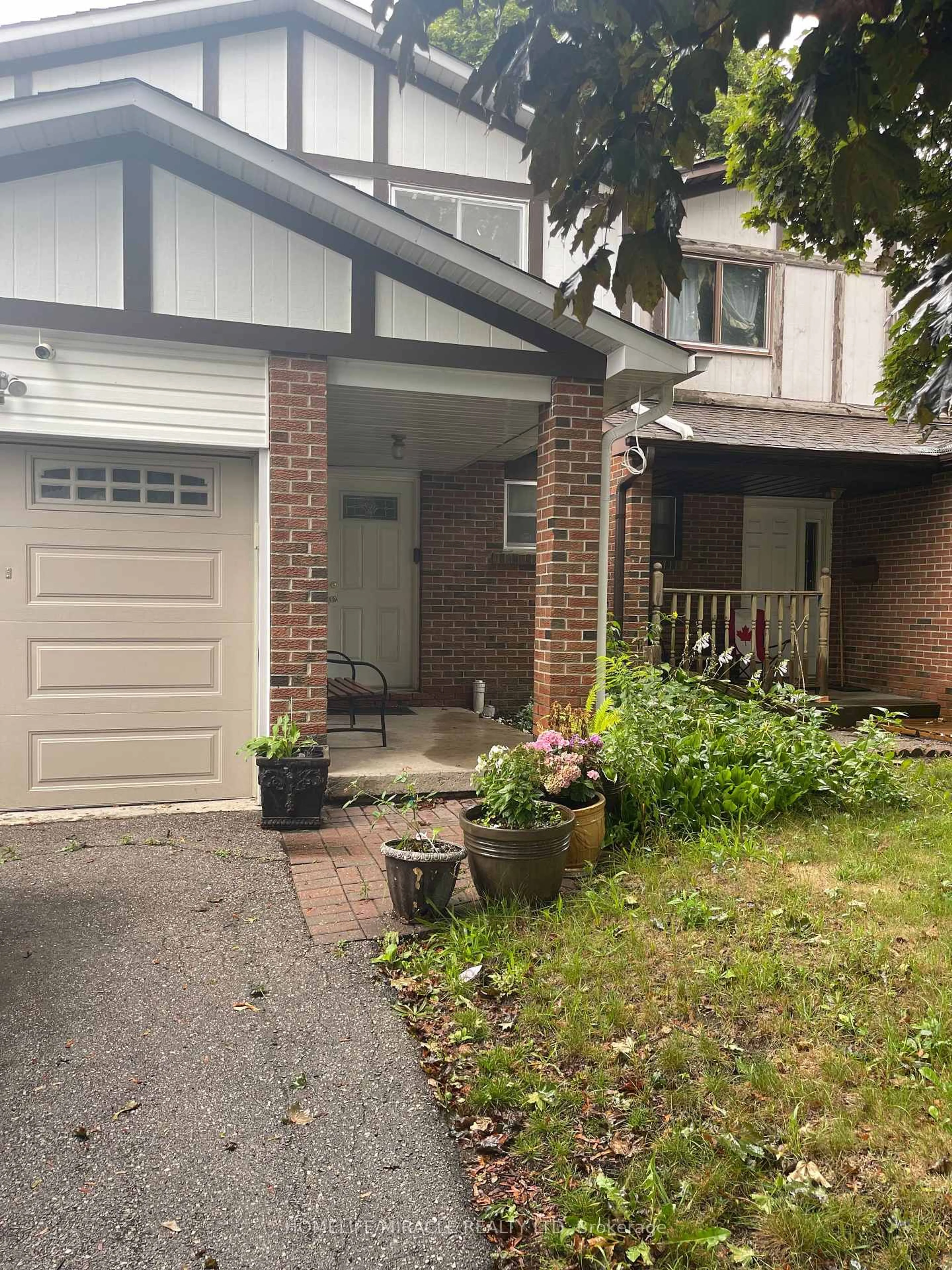 Unknown for 234 Manse Rd, Toronto Ontario M1E 3V4