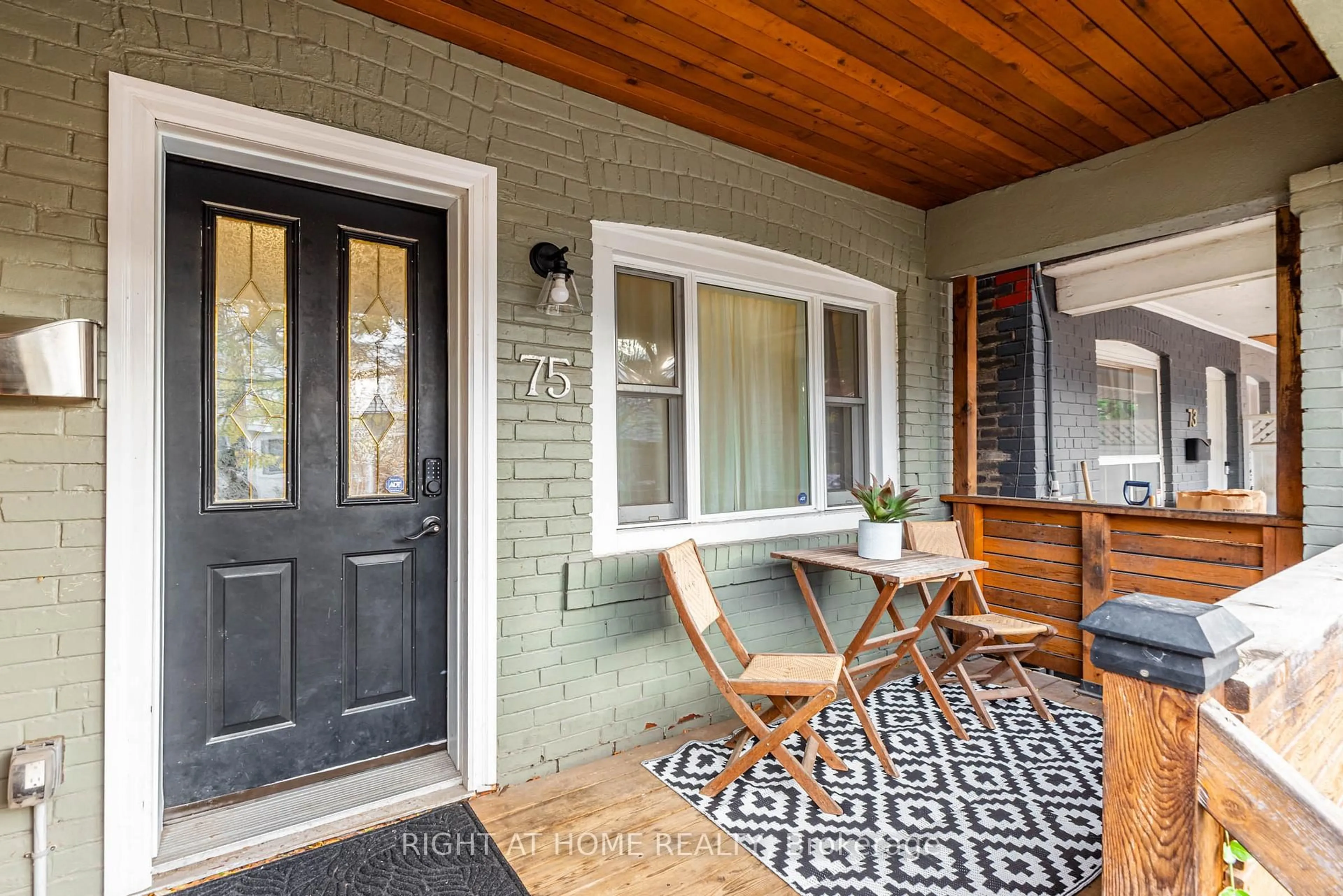 Indoor entryway for 75 Rushbrooke Ave, Toronto Ontario M4M 3A8