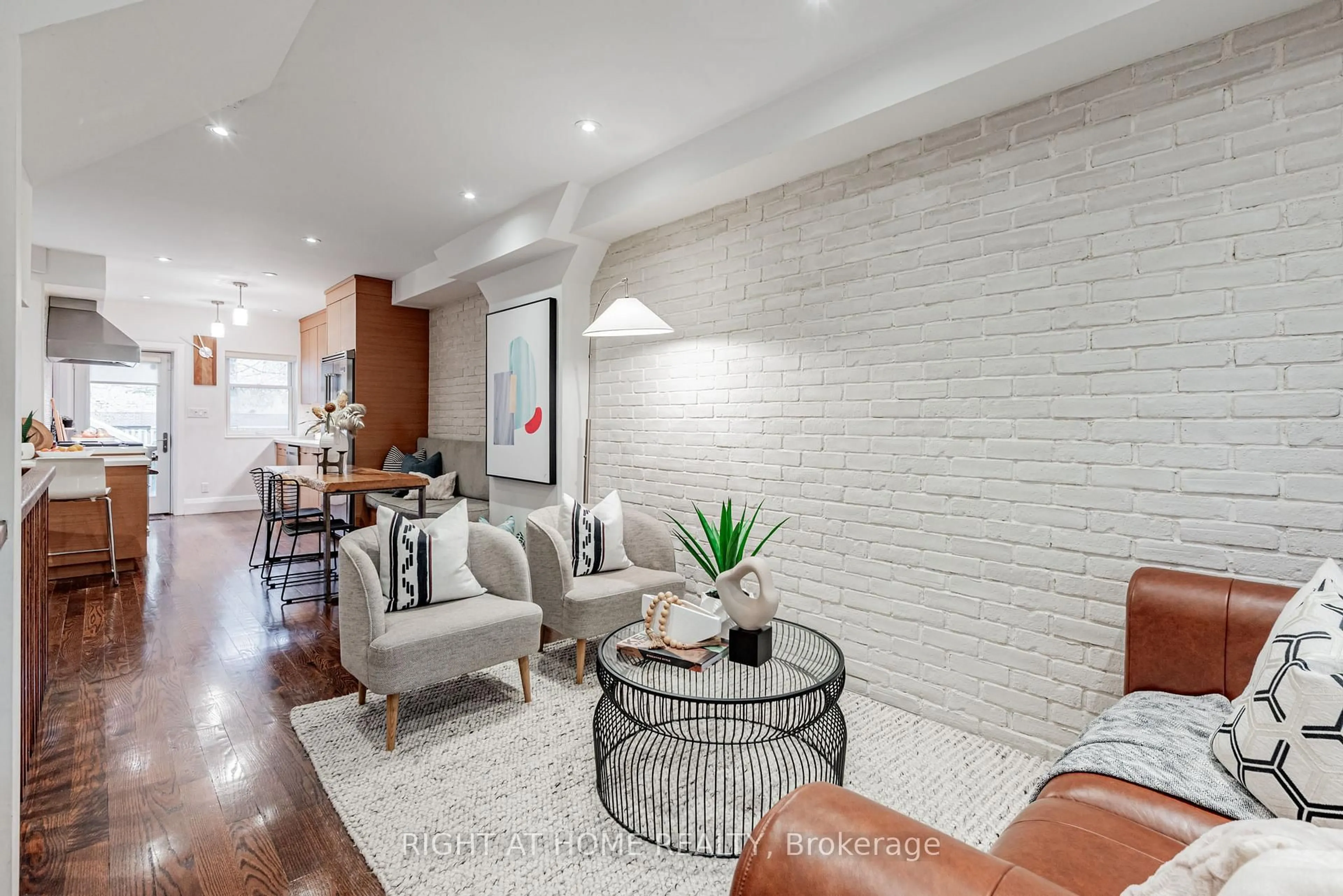 Living room with furniture, unknown for 75 Rushbrooke Ave, Toronto Ontario M4M 3A8