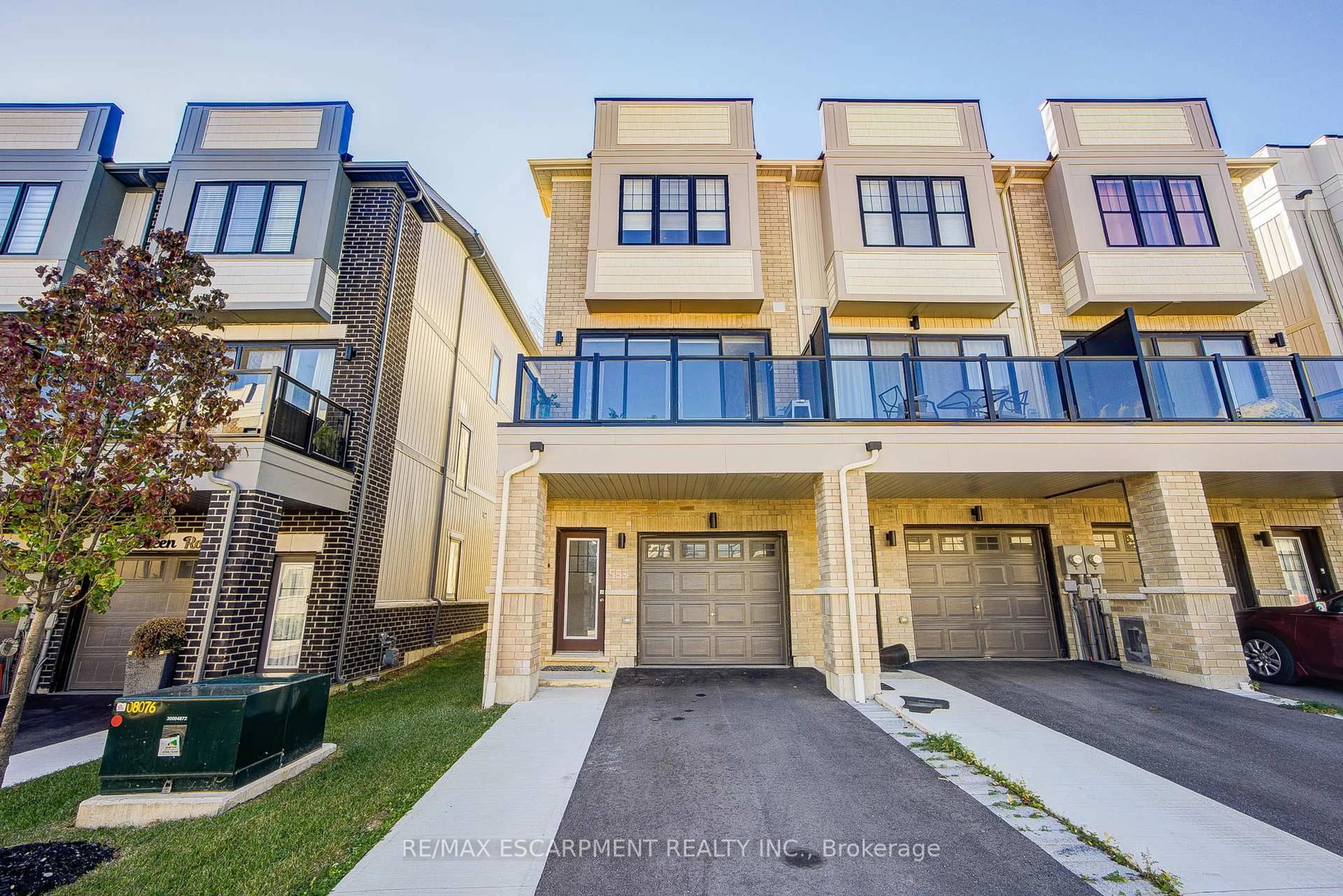 Unknown for 1553 Green Rd, Clarington Ontario L1C 7E5