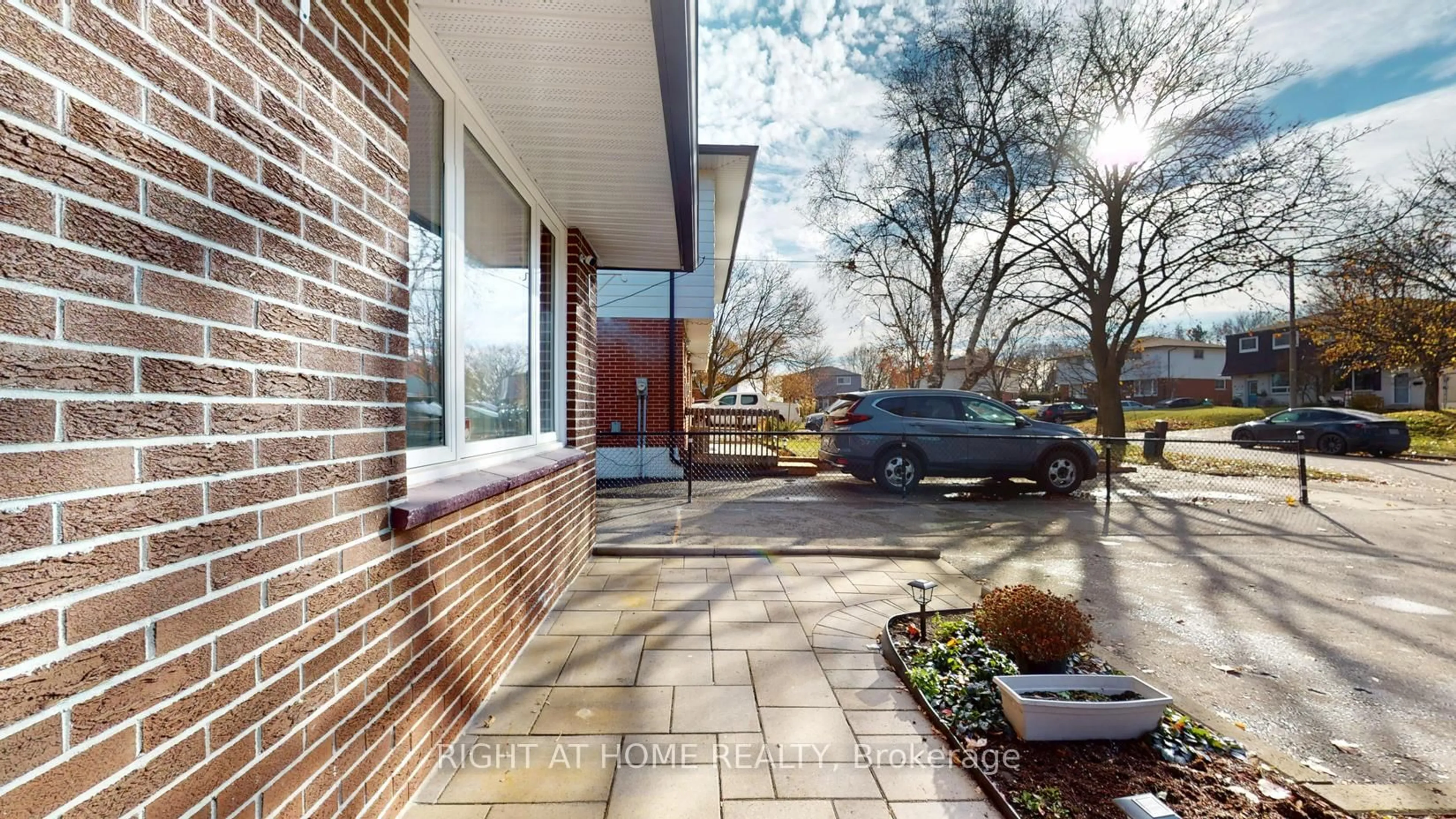 Home with brick exterior material, street for 407 Maplewood Dr, Oshawa Ontario L1G 5R7