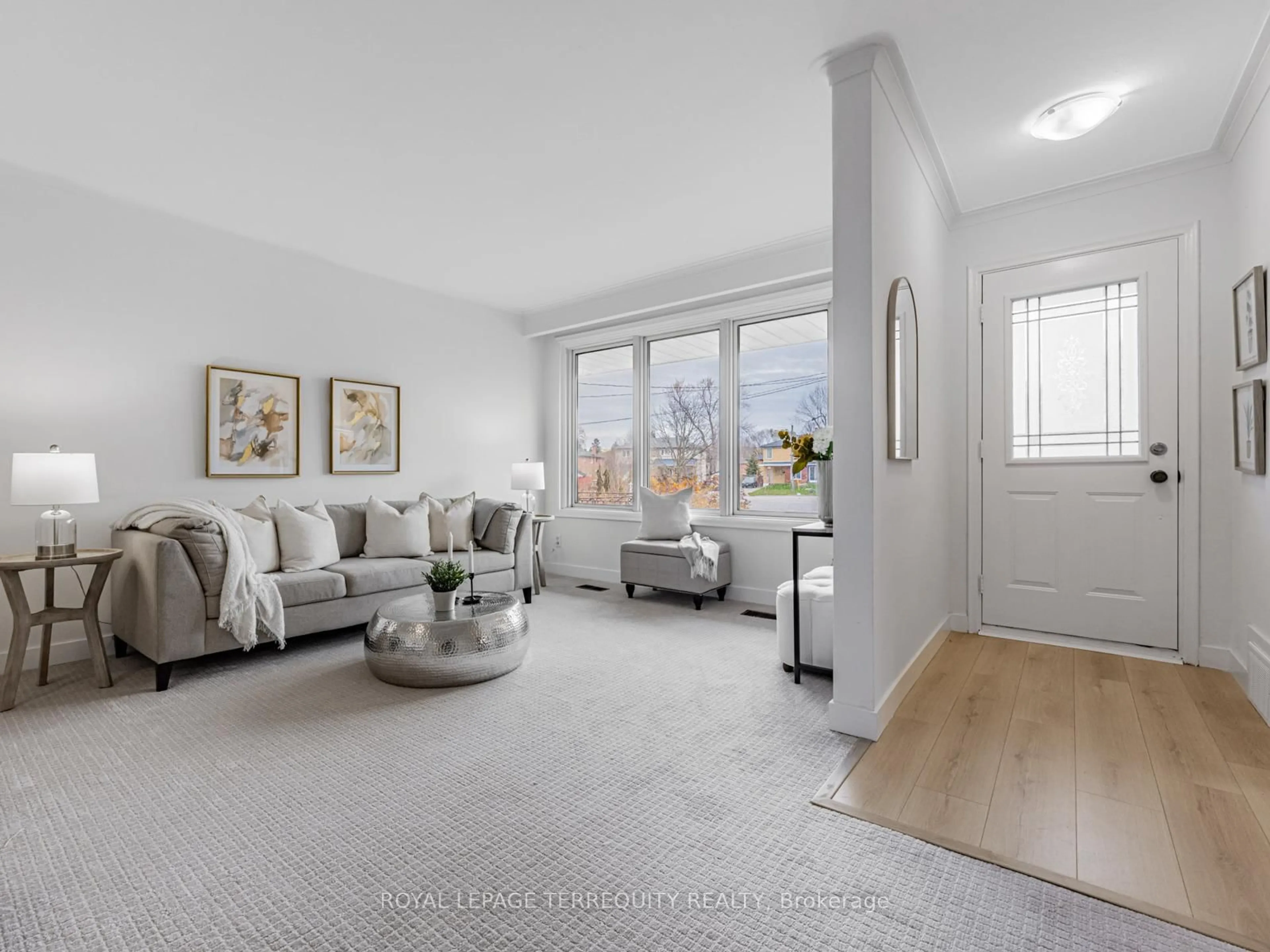 Living room with furniture, unknown for 34 Athenia Crt, Toronto Ontario M1E 2C1