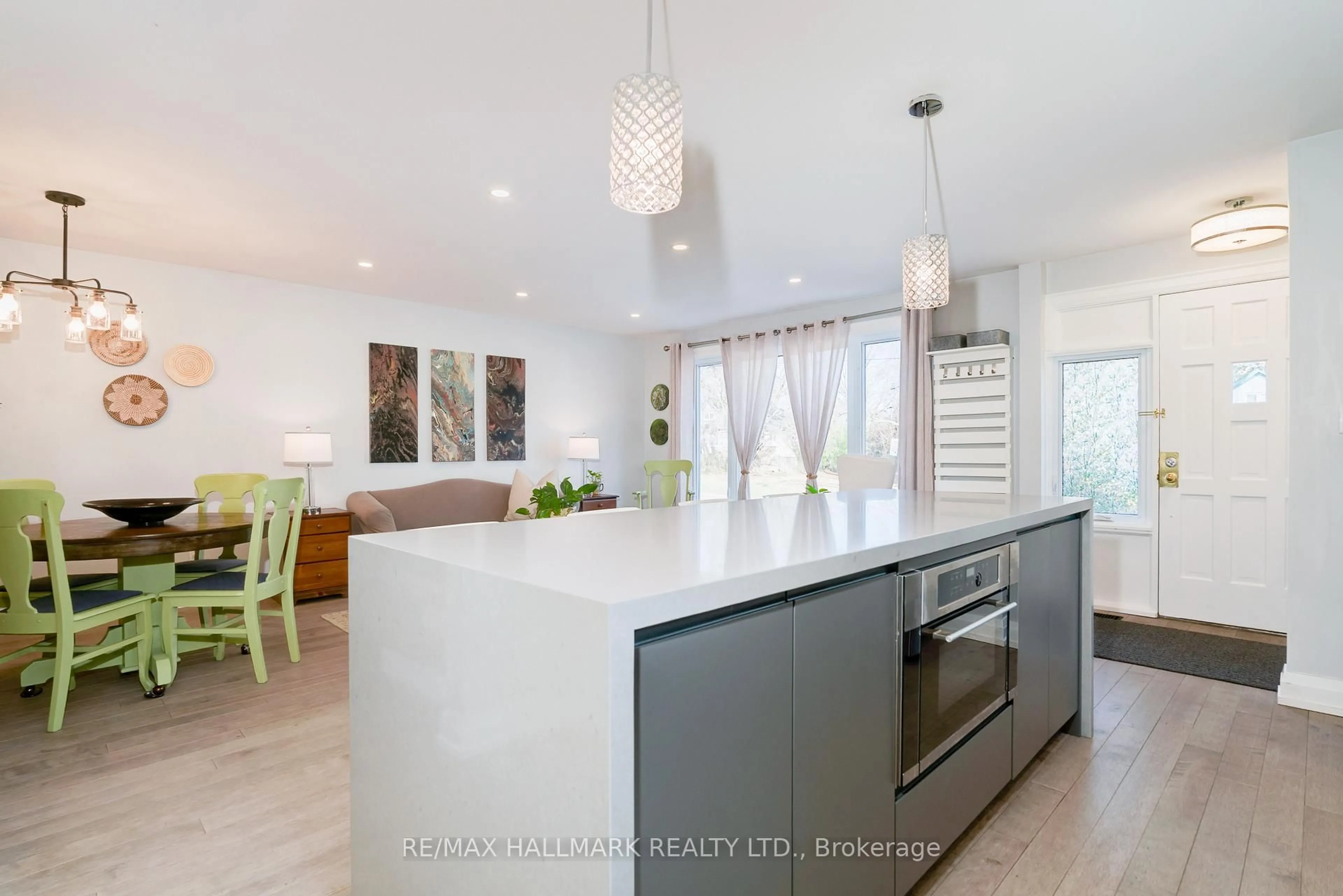 Contemporary kitchen, unknown for 36 Megan Ave, Toronto Ontario M1E 4A7