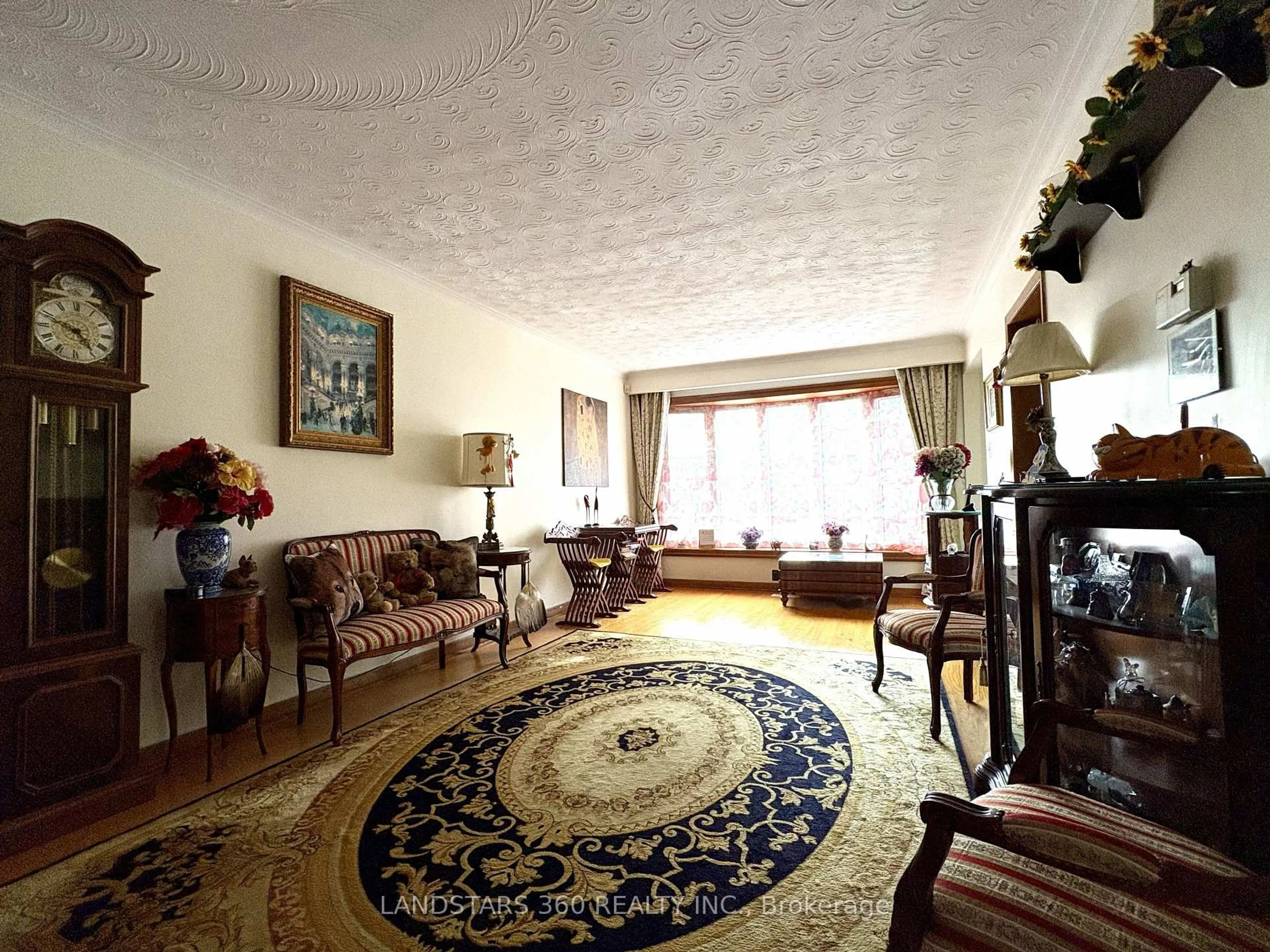 Unknown for 33 Pitfield Rd, Toronto Ontario M1S 1X9