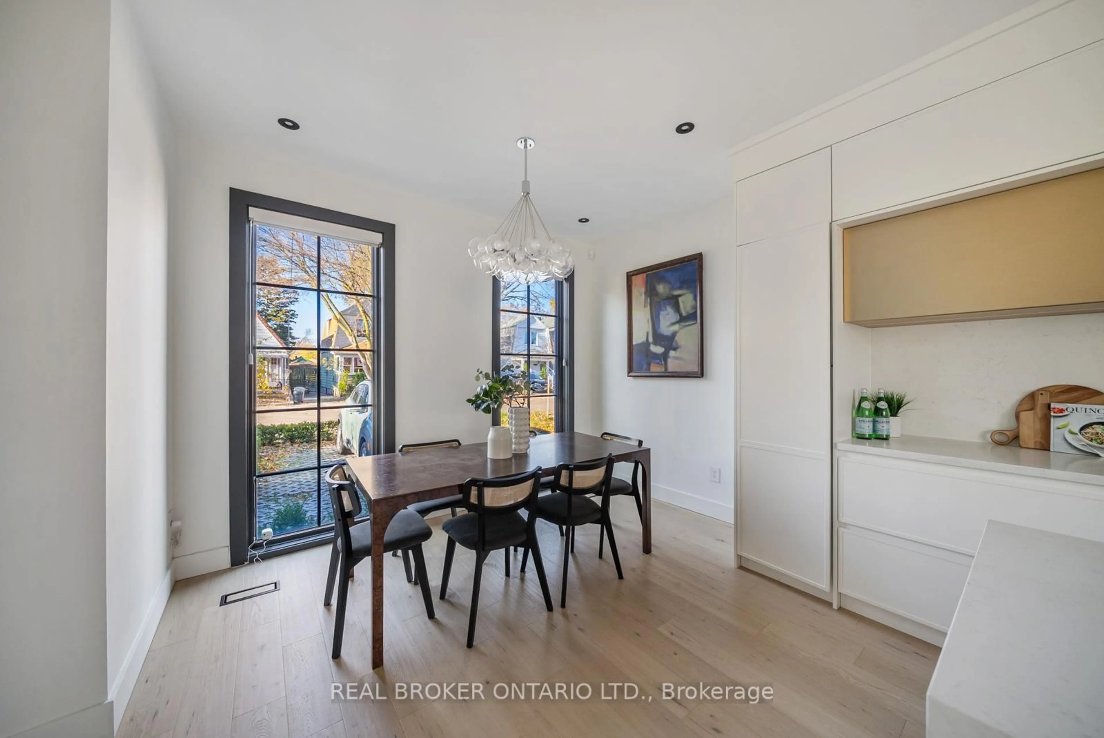 Dining room, unknown for 203 Oak Park Ave, Toronto Ontario M4C 4N2
