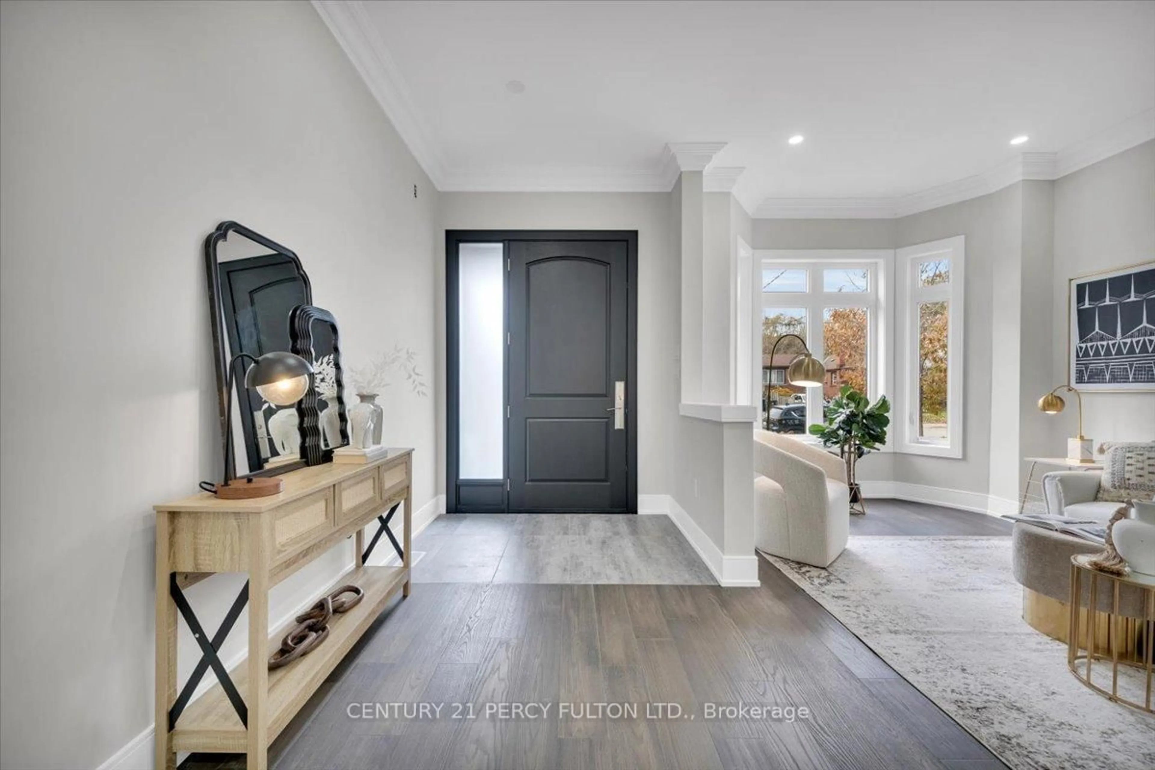 Indoor entryway for 59 Sandown Ave, Toronto Ontario M1N 3W2