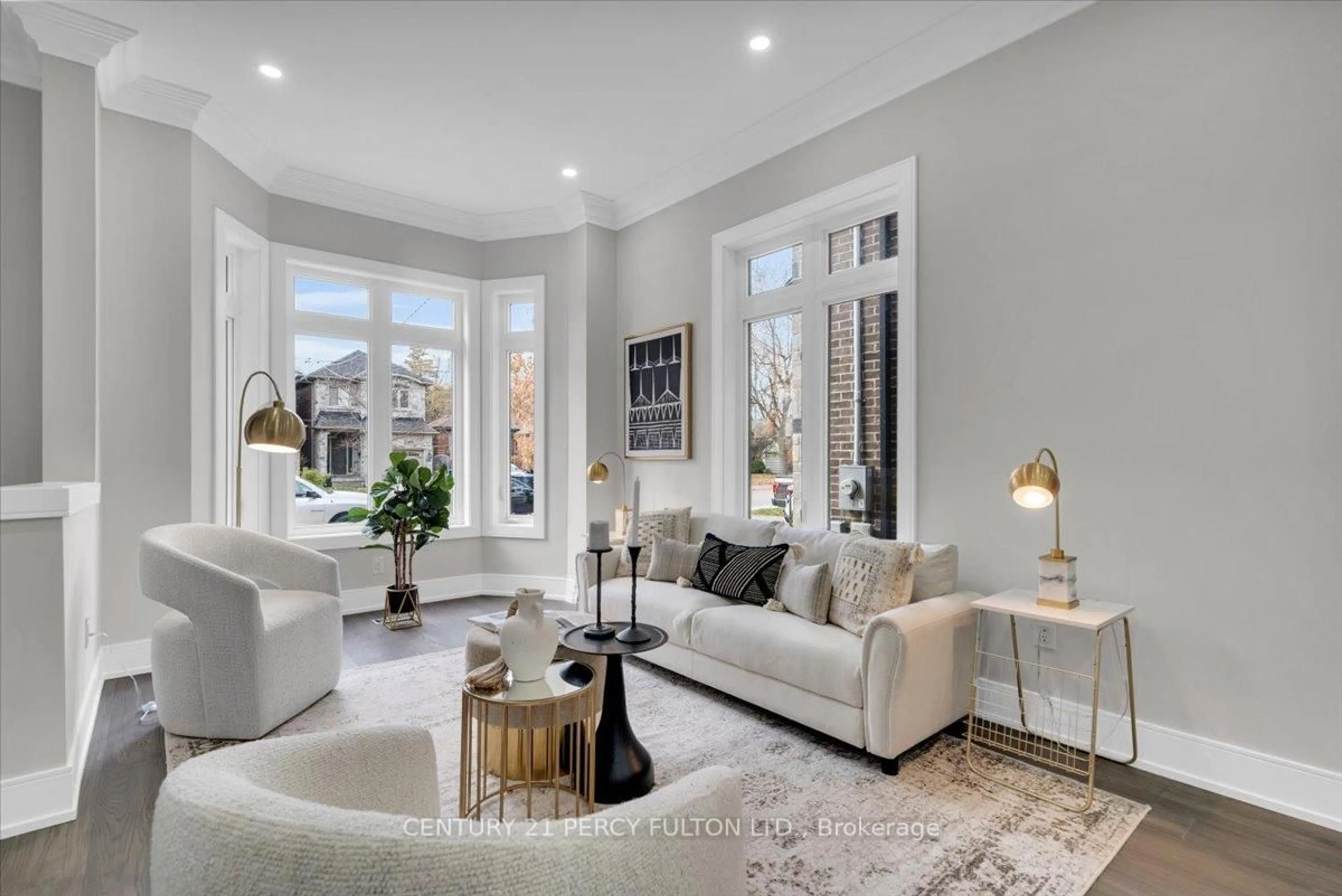 Living room with furniture, unknown for 59 Sandown Ave, Toronto Ontario M1N 3W2