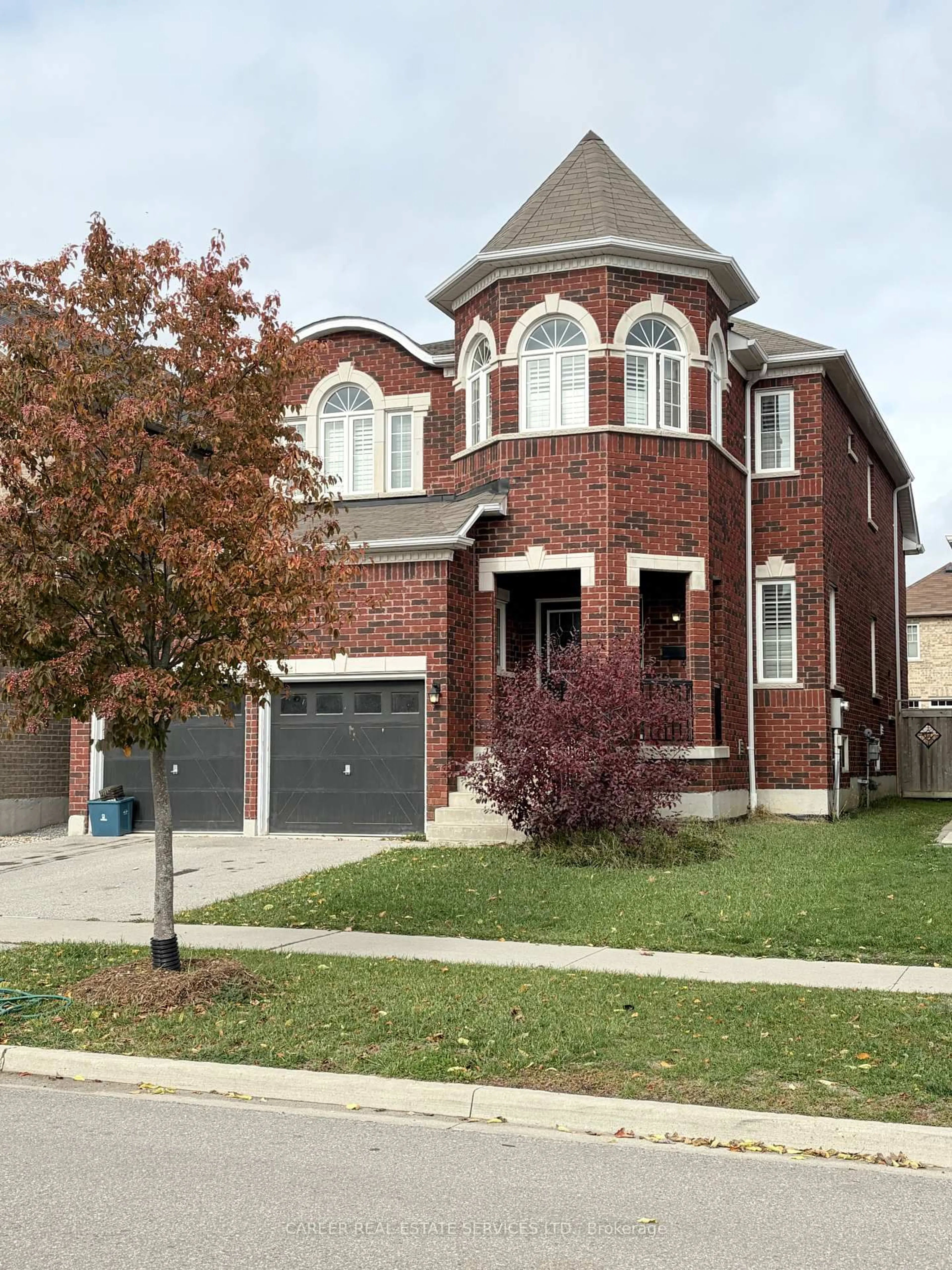 Home with brick exterior material, street for 18 Crellin St, Ajax Ontario L1Z 0P4