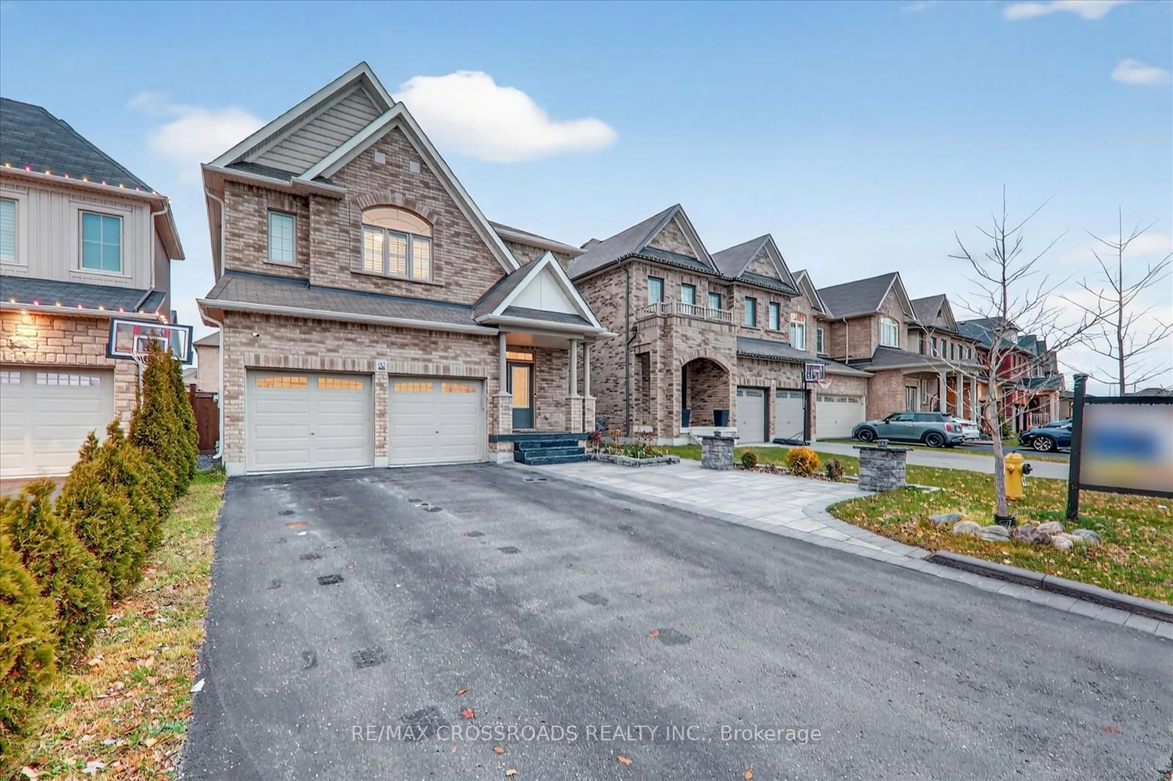 Home with brick exterior material, street for 112 Fred Jackman Ave, Clarington Ontario L1C 0T4