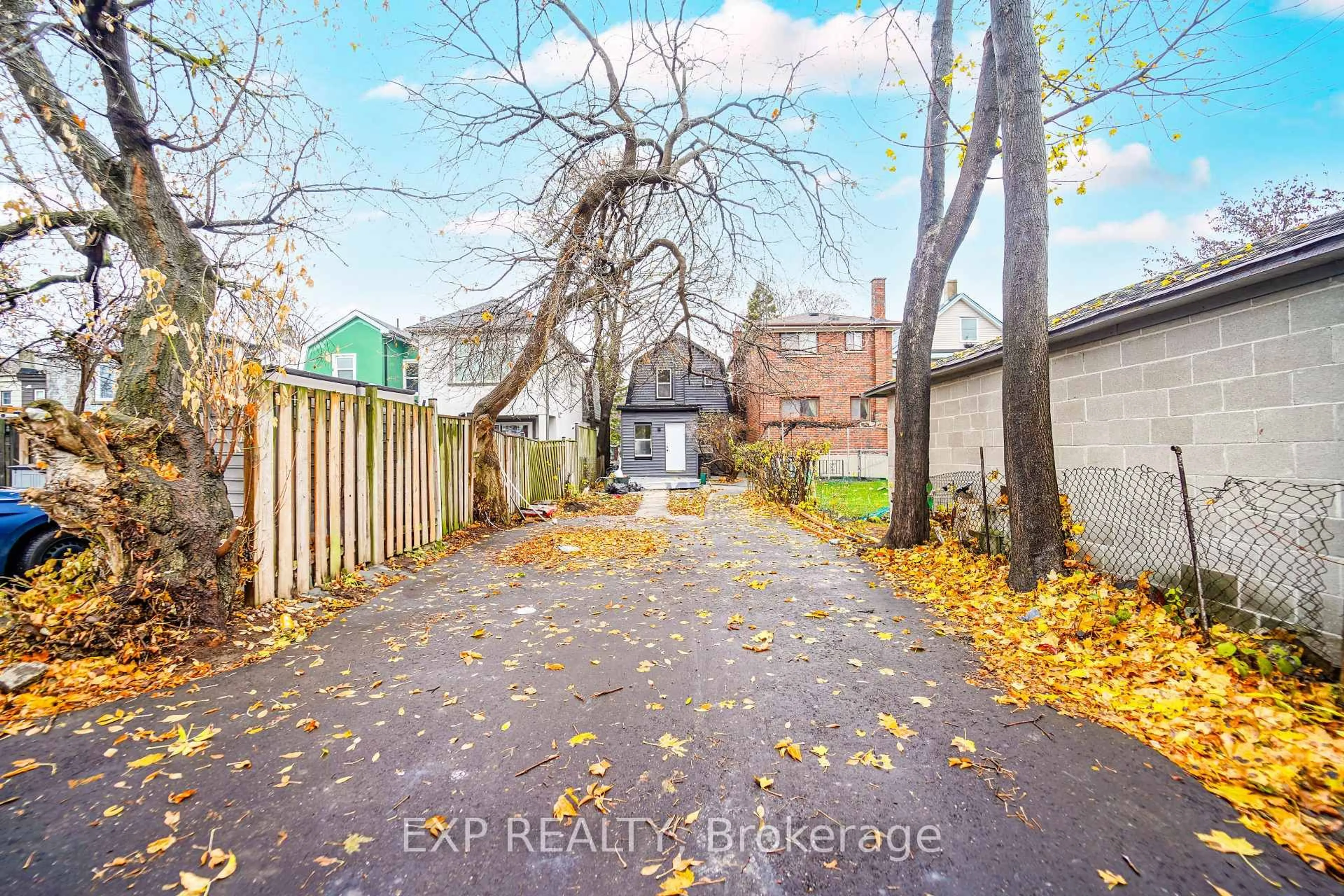 Unknown for 47 Eldon Ave, Toronto Ontario M4C 5G2