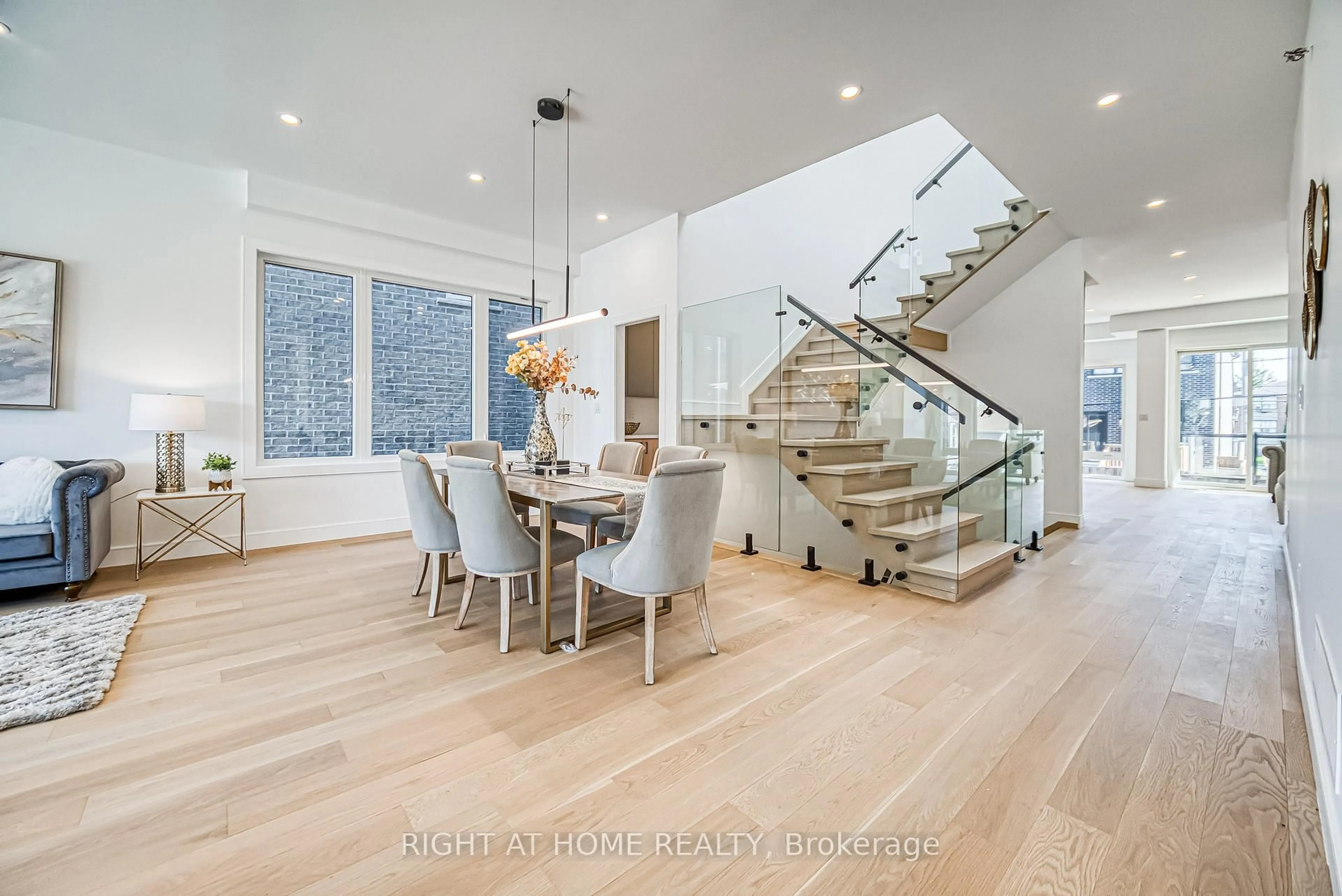 Unknown for 67 Bexhill Ave, Toronto Ontario M1L 3B7