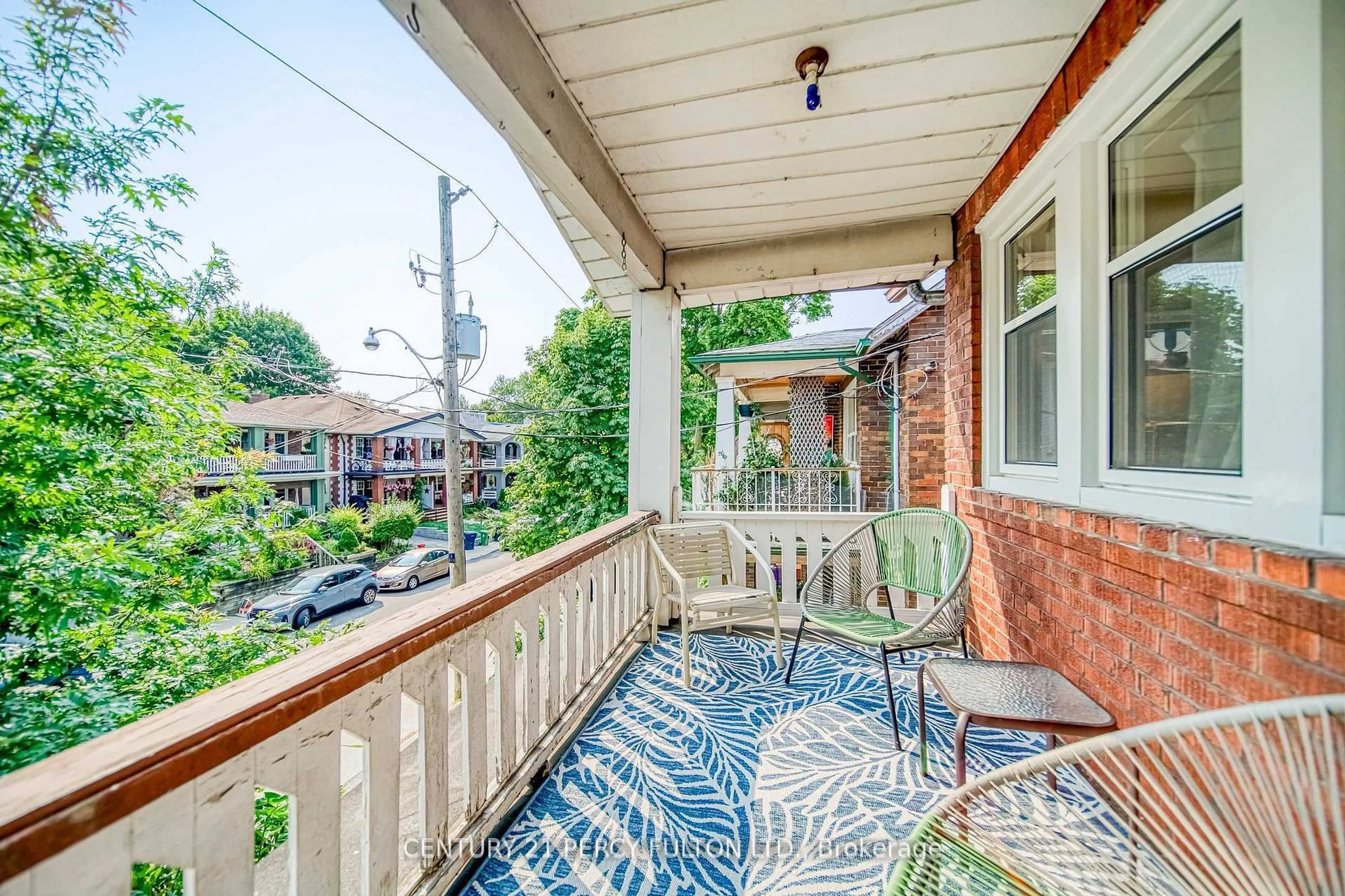 Patio, street for 48-50 Scarboro Beach Blvd, Toronto Ontario M4E 2X1