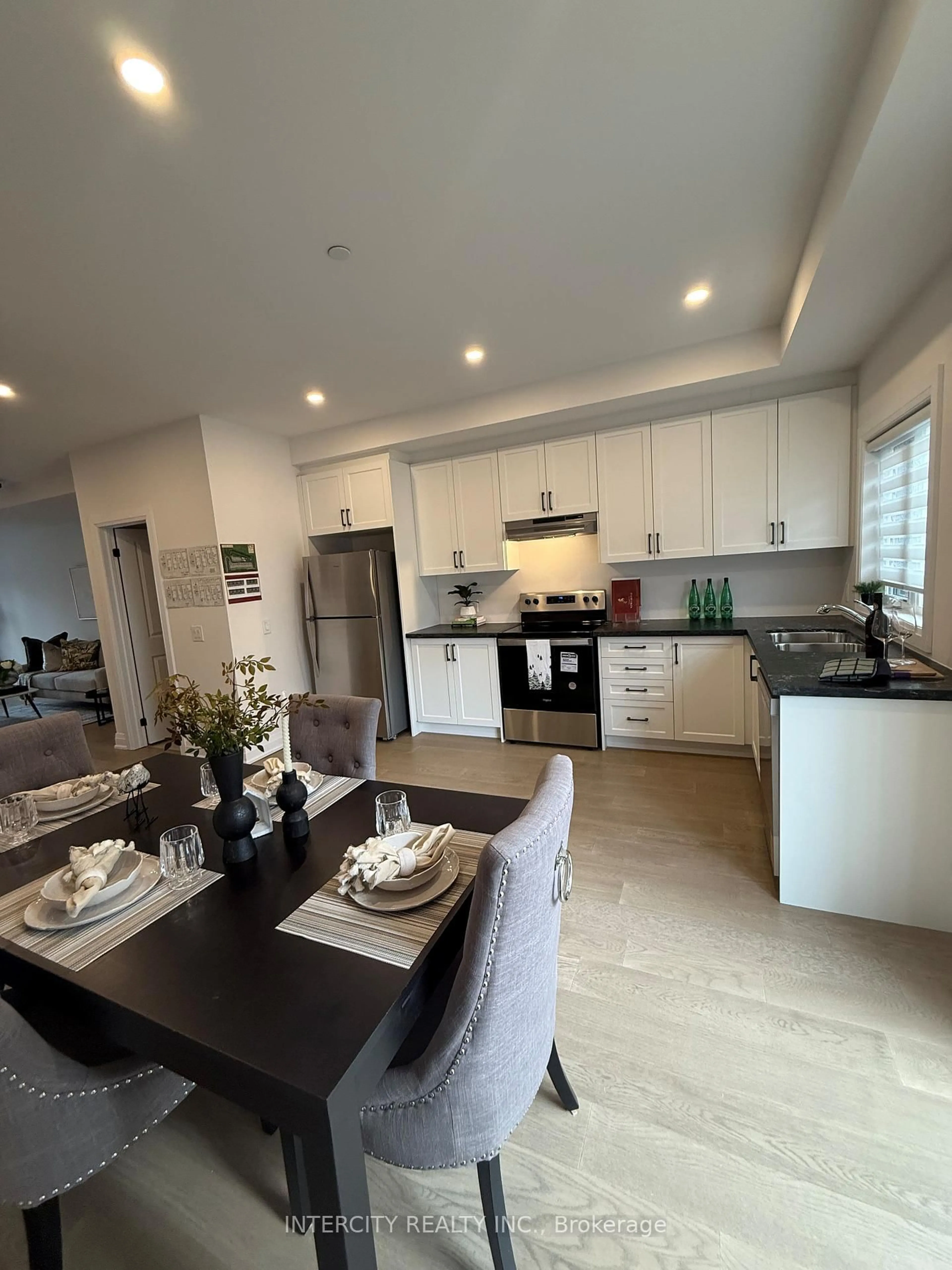 Open concept kitchen, unknown for 67 Marret Lane, Clarington Ontario L1B 1J2