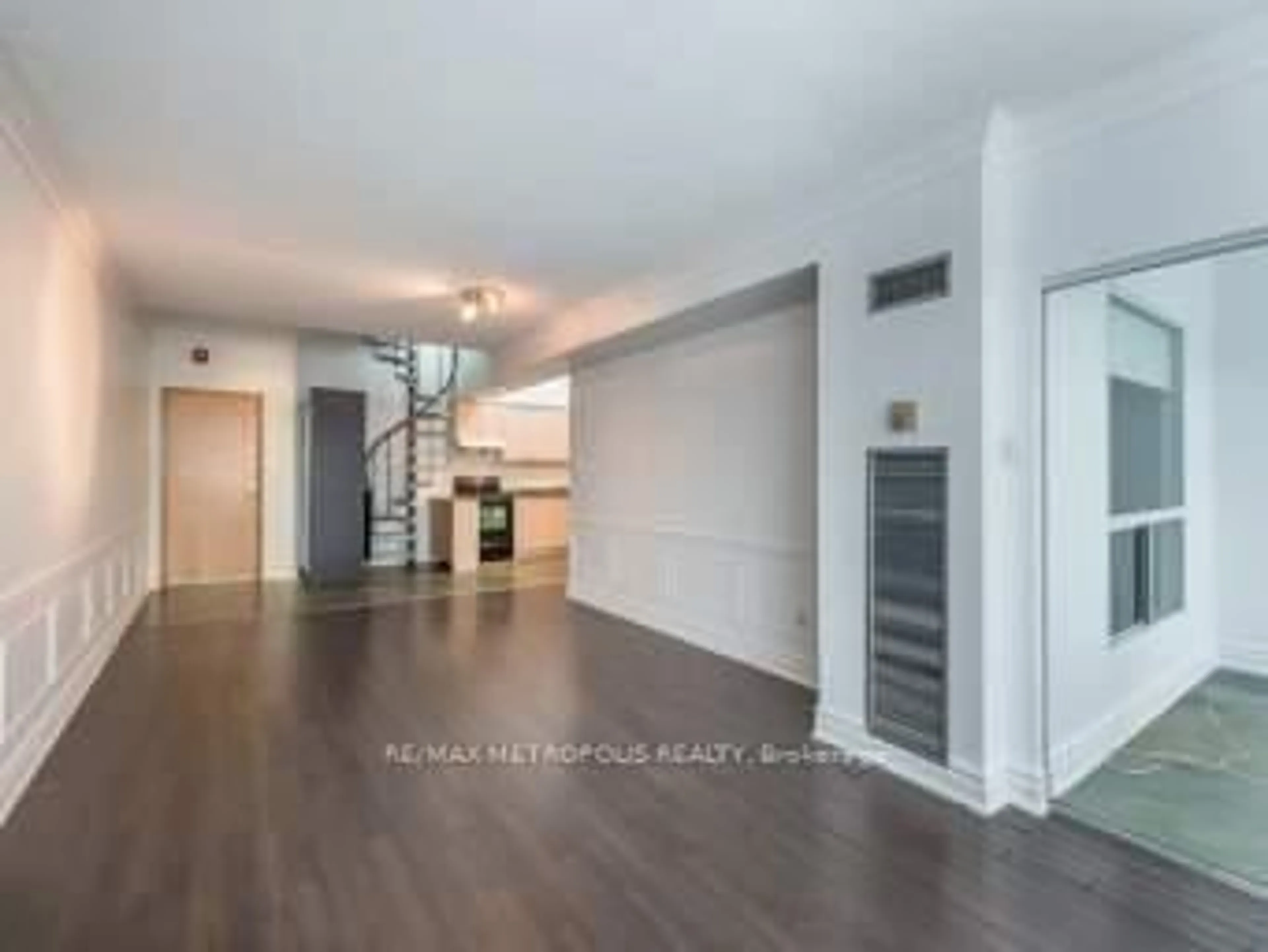 A pic of a room for 39 Kimbercroft Crt #PH810, Toronto Ontario M1S 5B5